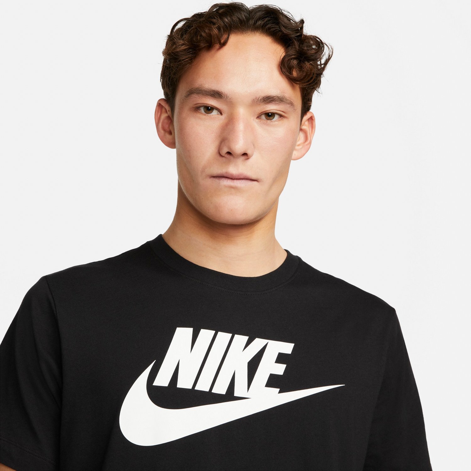 Nike Men's Nike Sportswear Icon Futura Short Sleeve T-shirt                                                                      - view number 1 selected