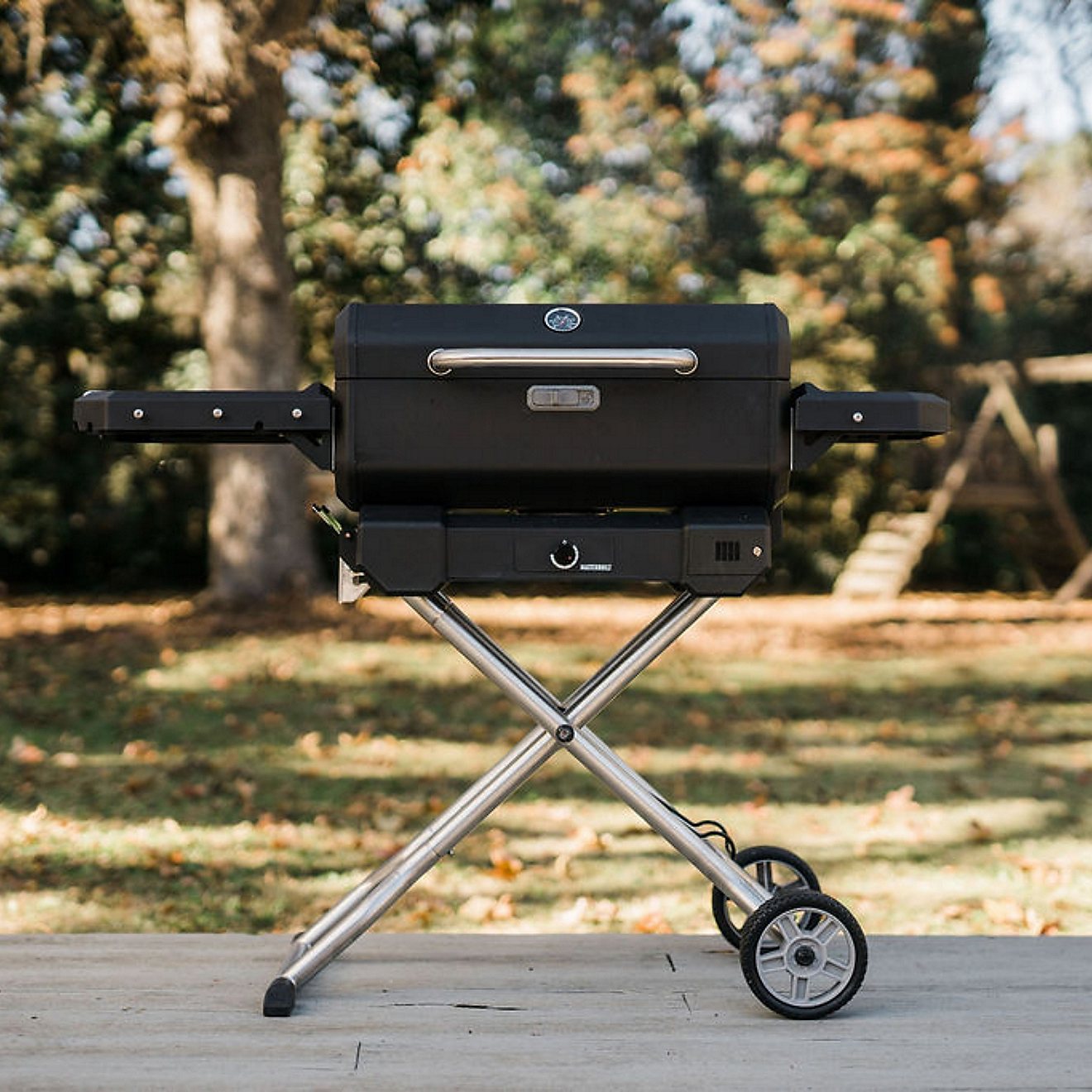 Masterbuilt Portable Charcoal Grill and Smoker                                                                                   - view number 8