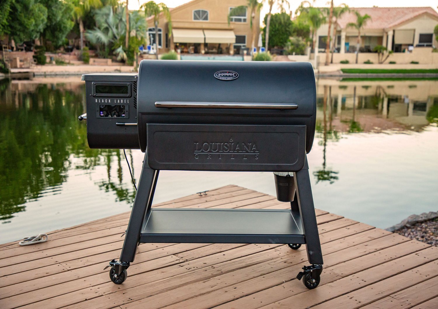 Louisiana Grills 1000 Black Label Pellet Grill                                                                                   - view number 4