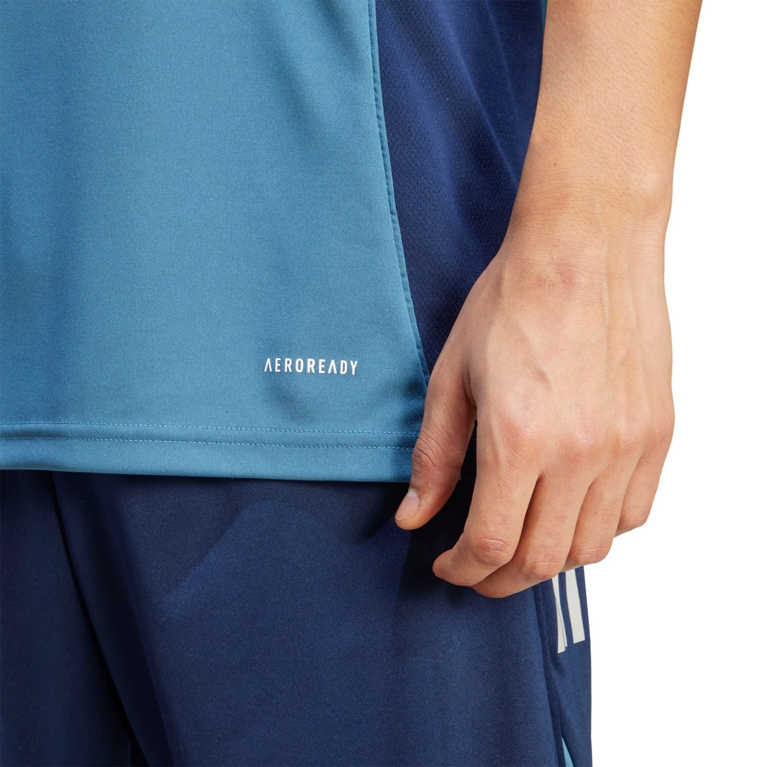 adidas Light Arsenal 2025 26 AEROREADY Training Jersey - view number 4