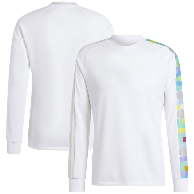 Adidas Peter Savill… - image