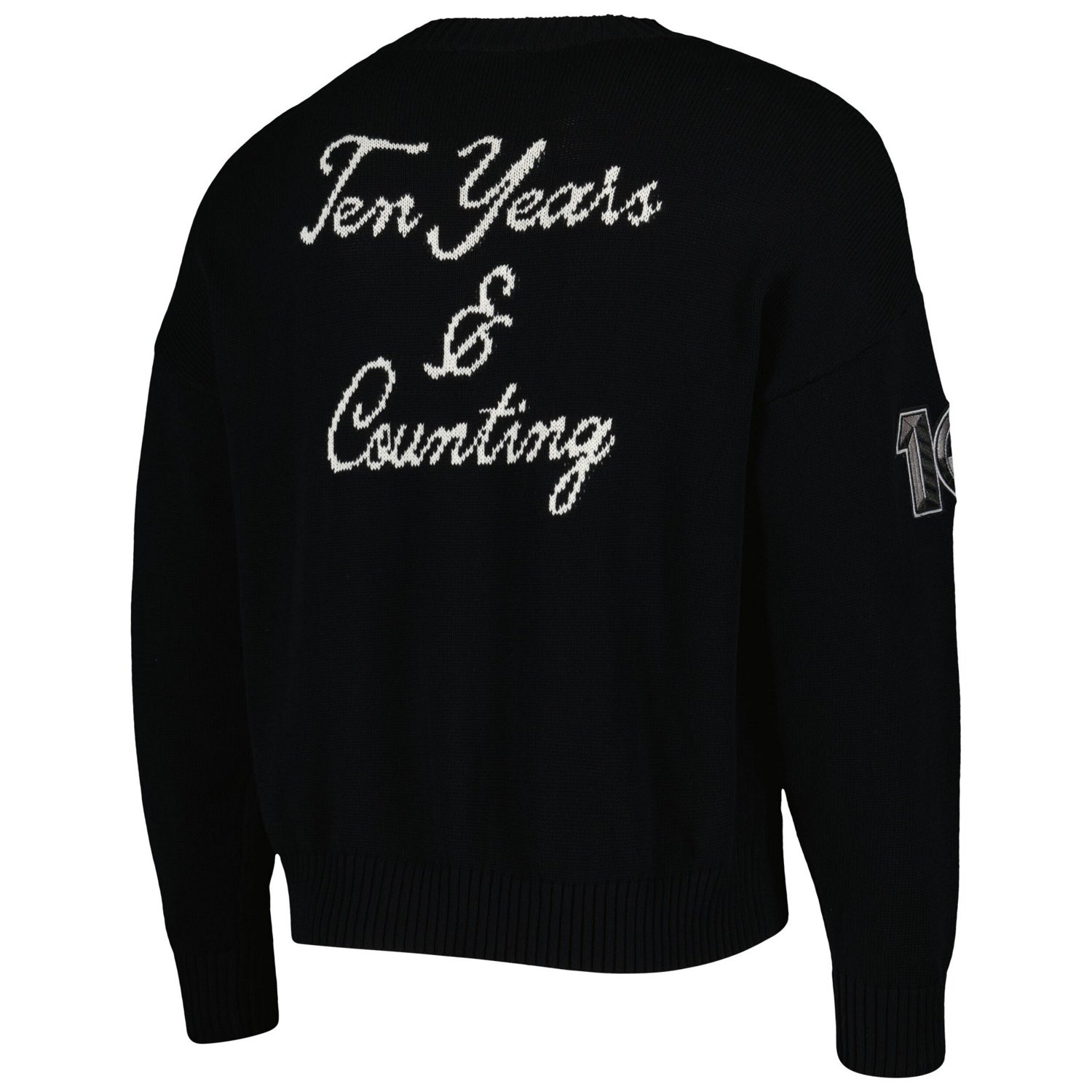 AUTHMADE Brooklyn Nets 10th Anniversary Pullover Sweater