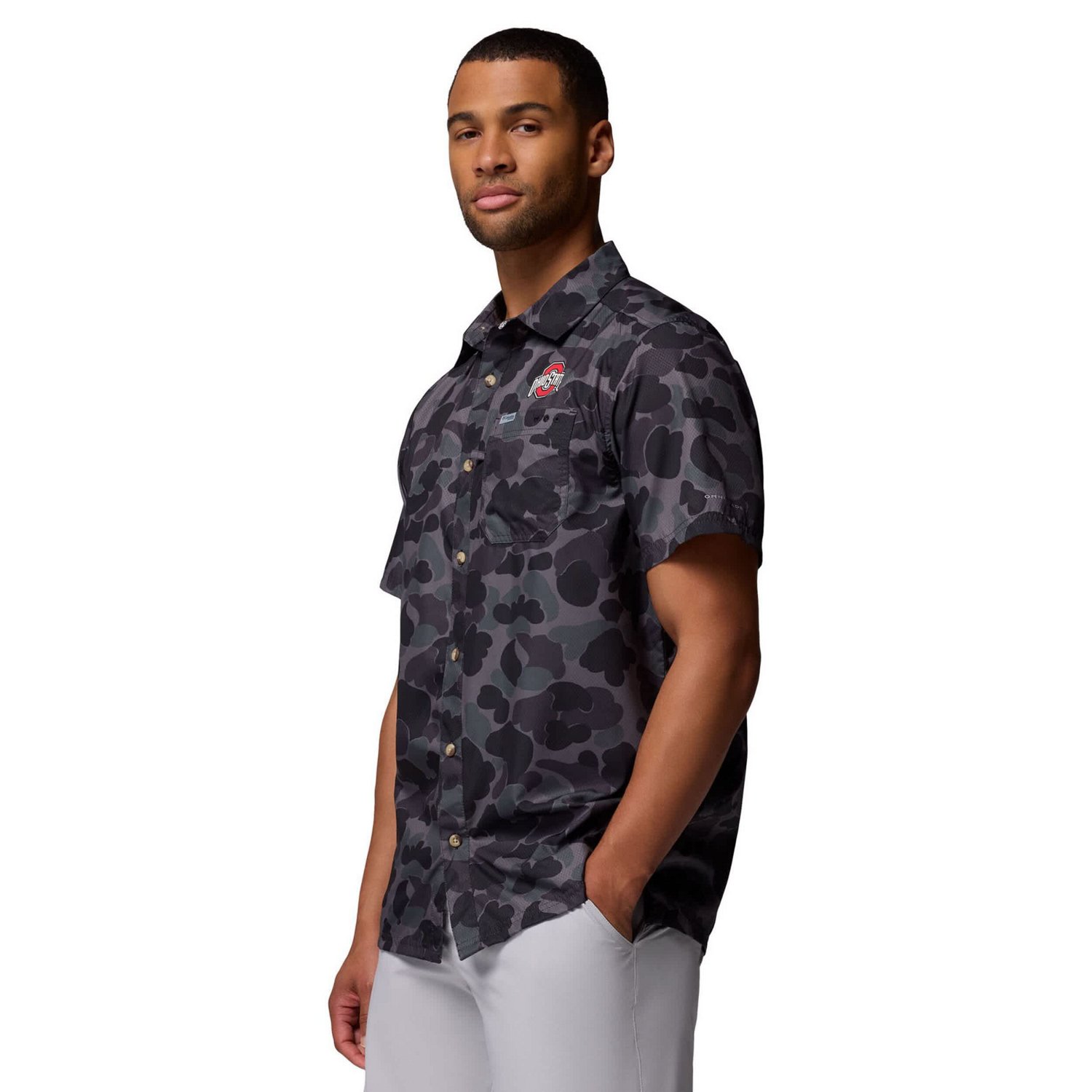 Columbia Ohio State Buckeyes Super Slack Tide Omni-Wick Button-Up Shirt - view number 3