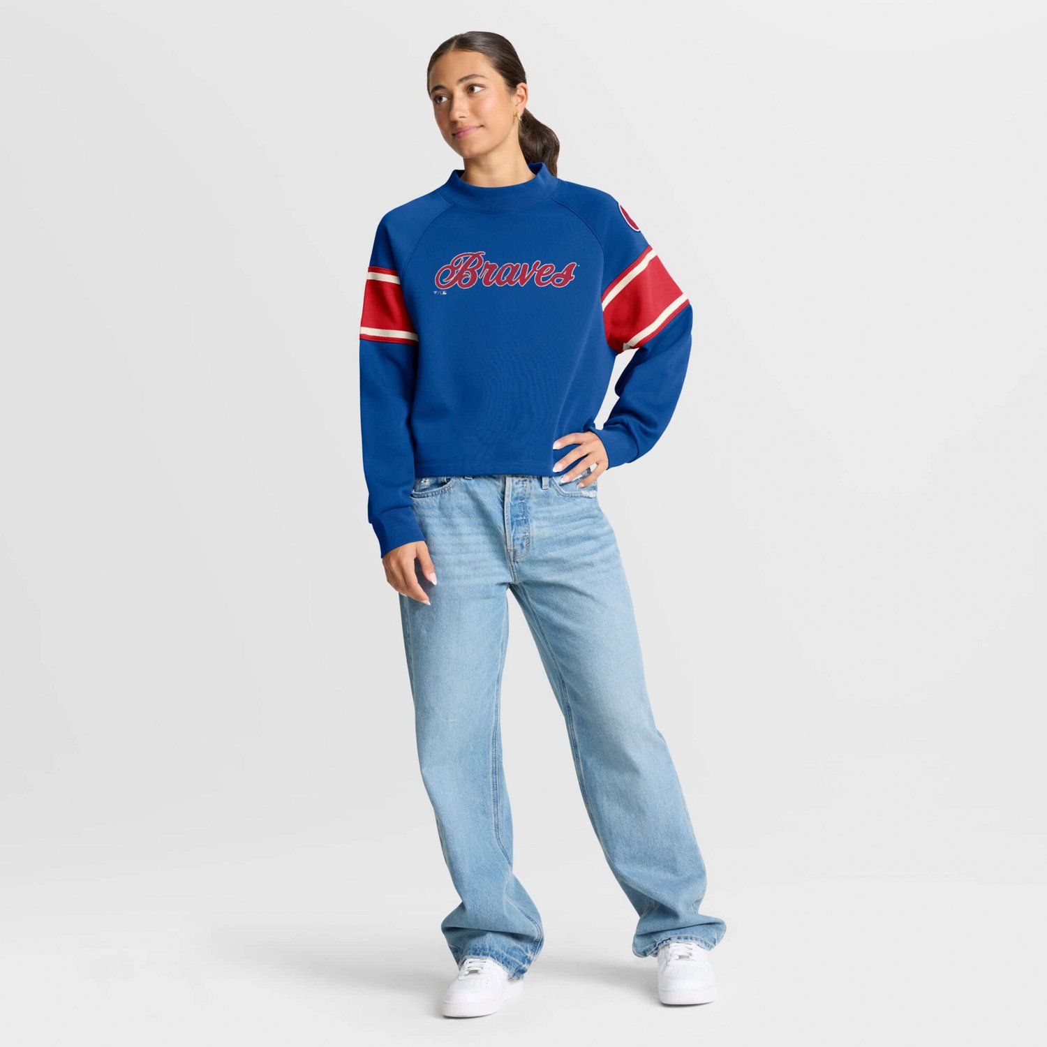 Fanatics Atlanta Braves Oversized Toss Sweep Raglan Pullover Sweatshirt - view number 3