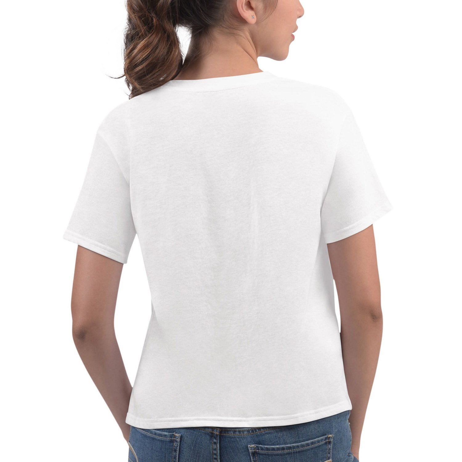 G-III 4Her by Carl Banks Chicago Bulls Play the Ball Cropped T-Shirt                                                             - view number 2