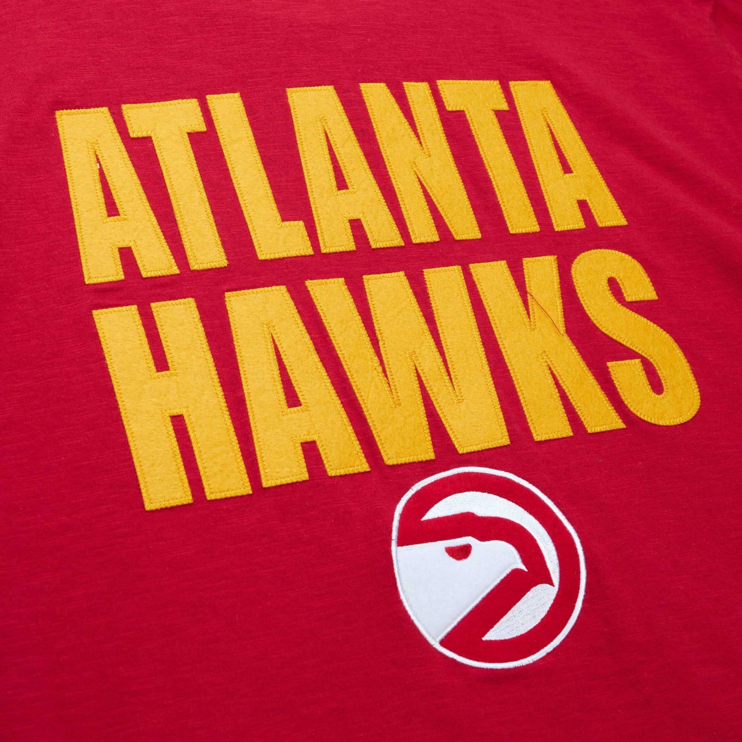 Mitchell  Ness Atlanta Hawks Hardwood Classics Legendary Slub T-Shirt                                                            - view number 4