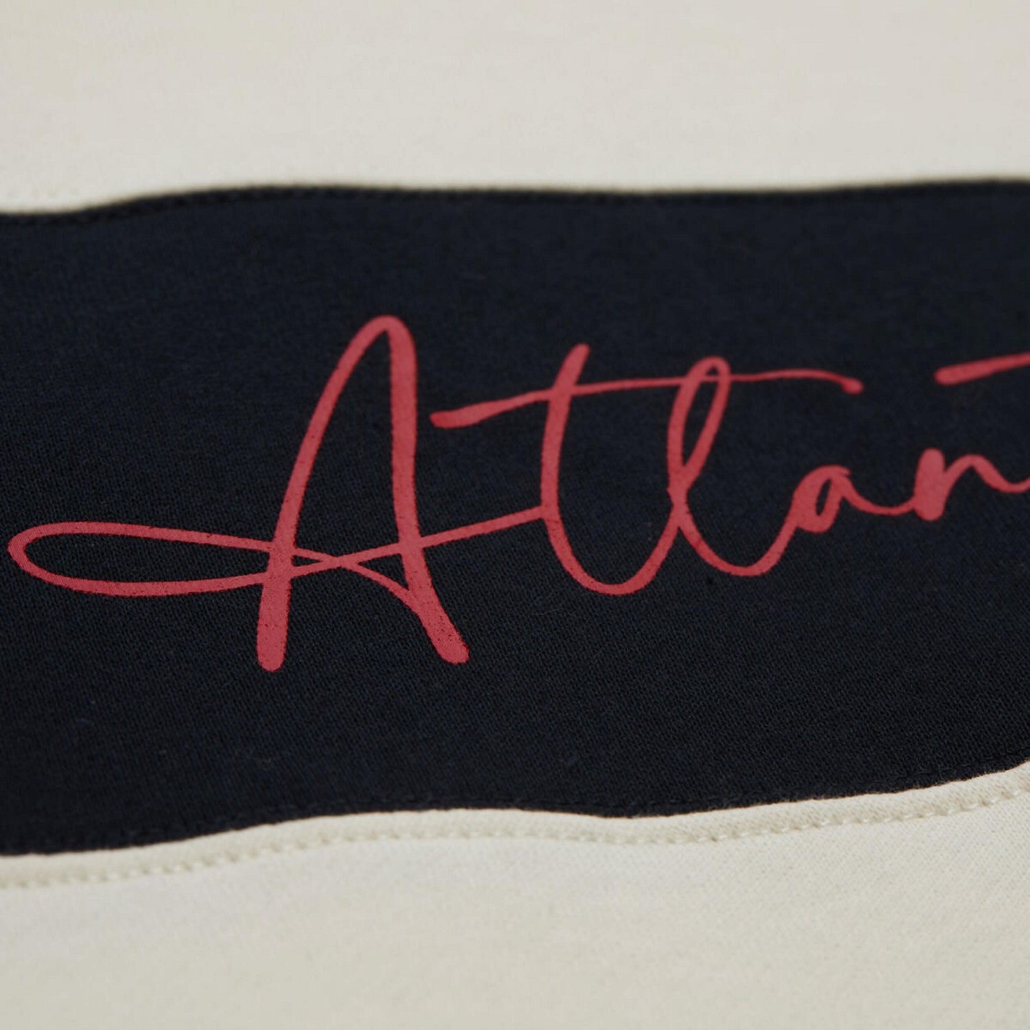 Mitchell  Ness Black Atlanta Braves Cooperstown Collection Blocked Fleece Pullover Sweatshirt - view number 4