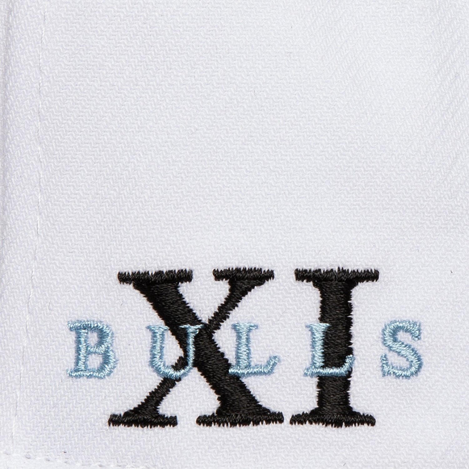 Mitchell  Ness Chicago Bulls Core XI Snapback Hat                                                                                - view number 4