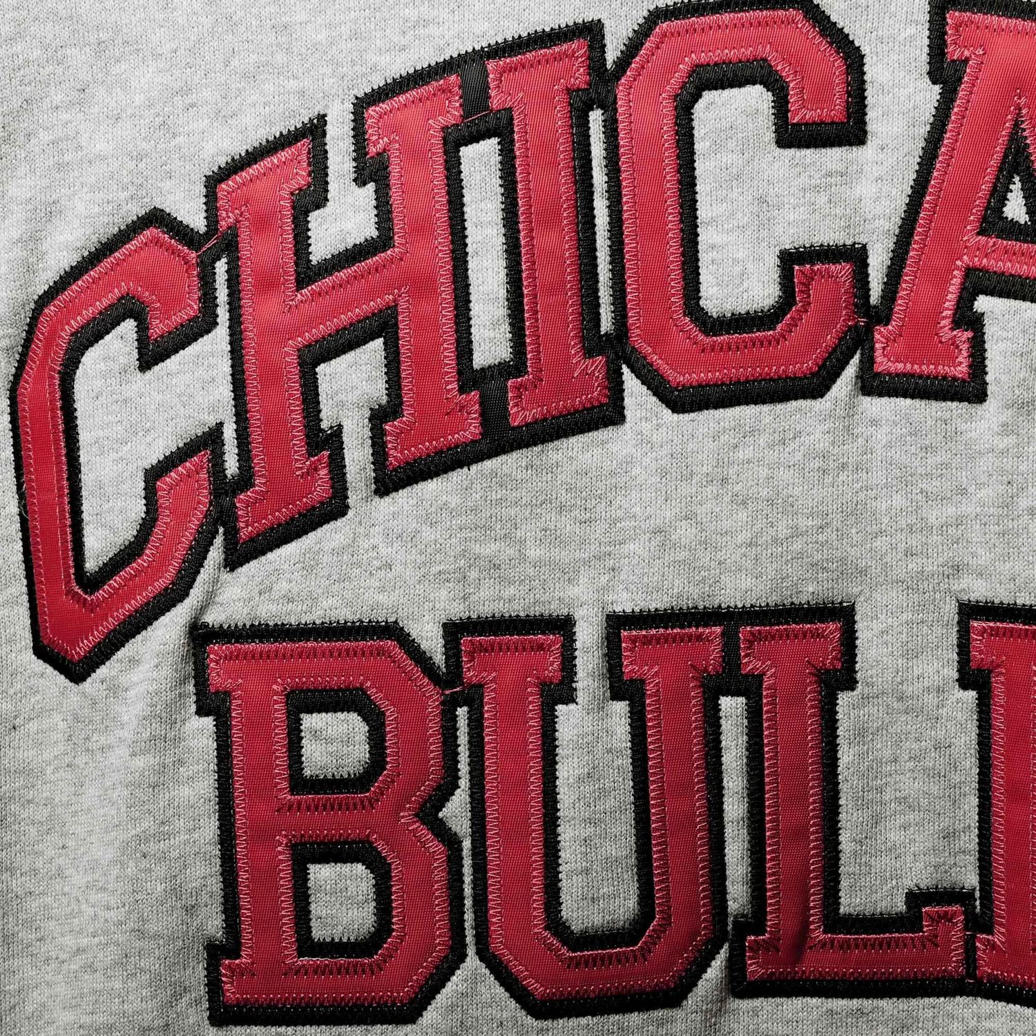 Mitchell  Ness Heathered Gray Chicago Bulls Hardwood Classics Big  Tall Throwback Pullover Hoodie                                - view number 3