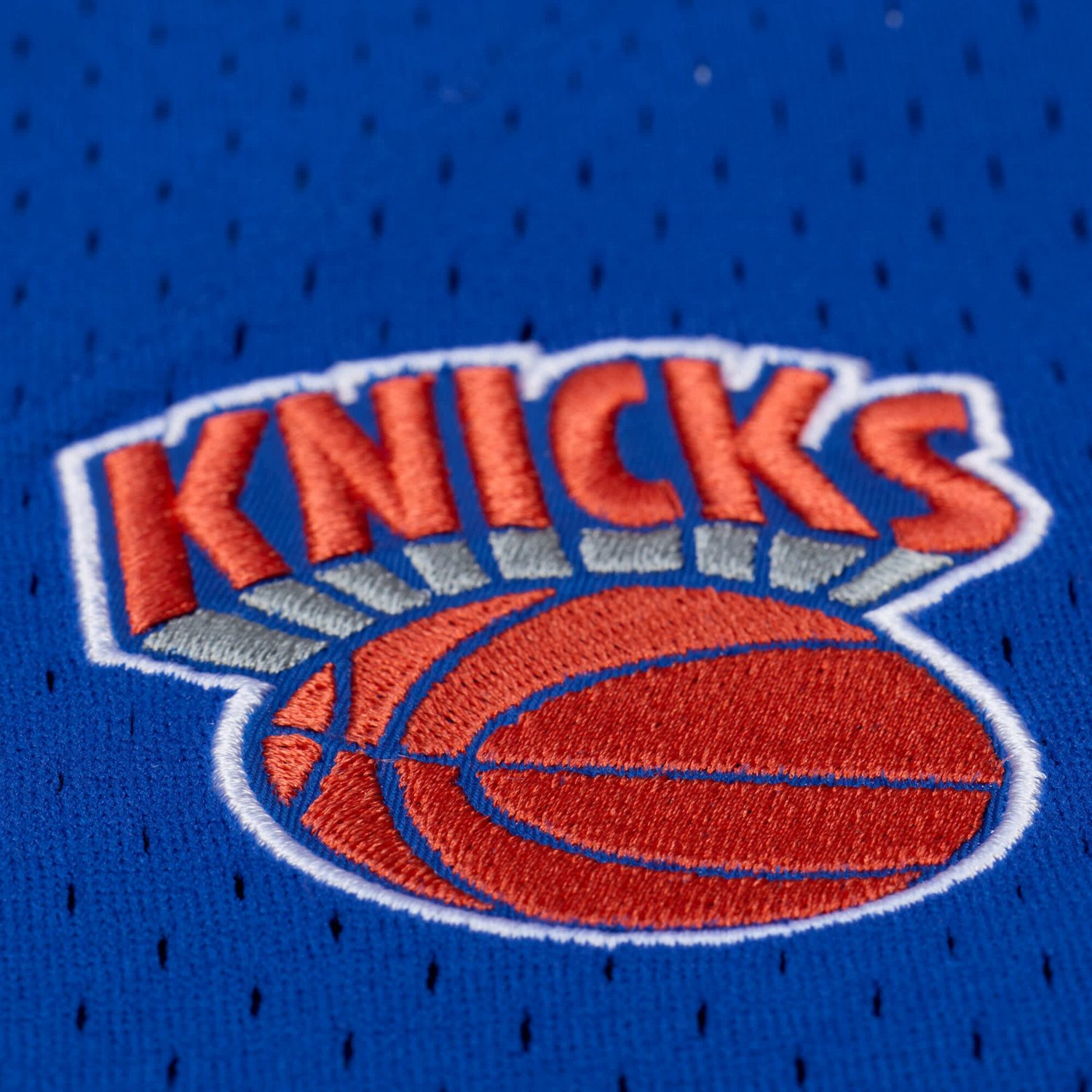 Mitchell  Ness New York Knicks Head Coach Mesh Full-Button Fashion Jersey - view number 4