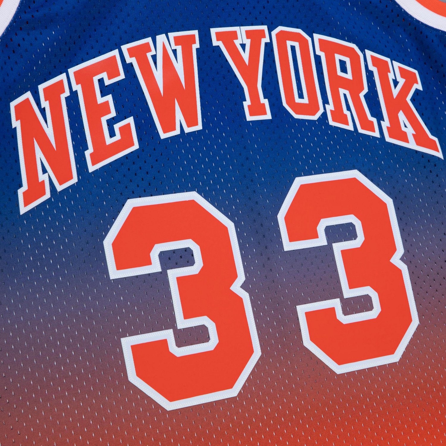Mitchell  Ness Patrick Ewing /Royal New York Knicks 1991/92 Hardwood Classics Fadeaway Swingman Player Jersey                    - view number 4