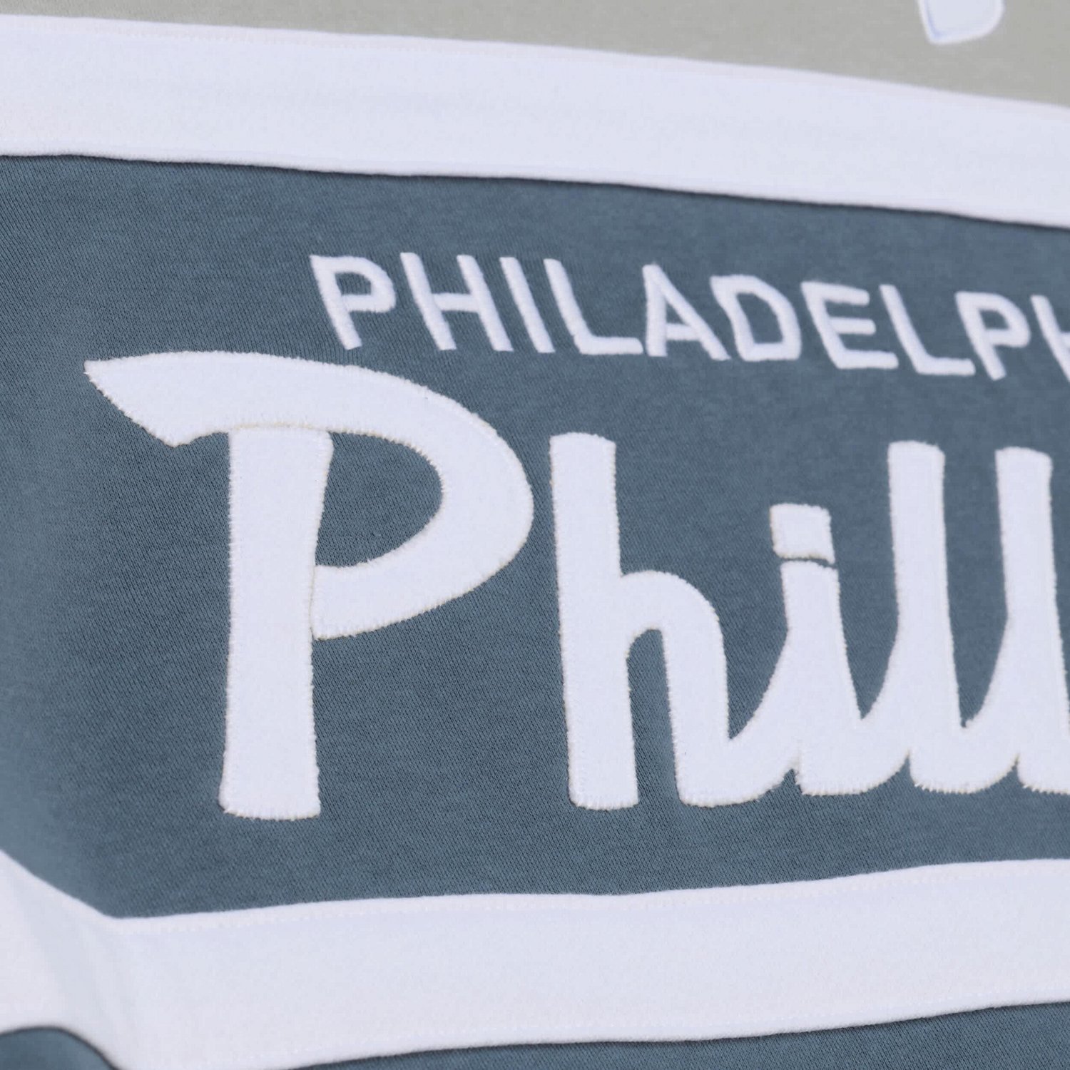 Mitchell  Ness Philadelphia Phillies Cooperstown Collection Thunderstorm Head Coach Hoodie - view number 4