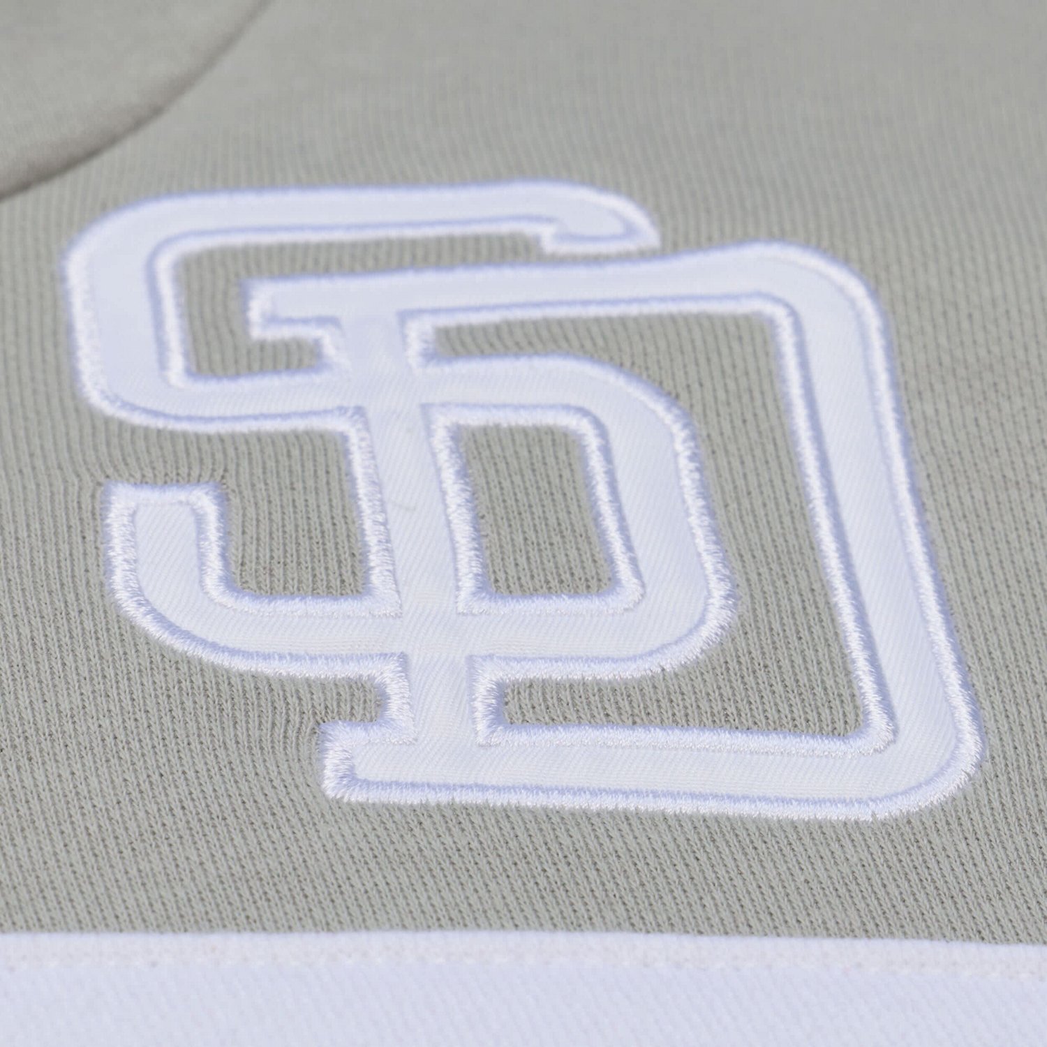 Mitchell  Ness San Diego Padres Cooperstown Collection Thunderstorm Head Coach Hoodie - view number 4