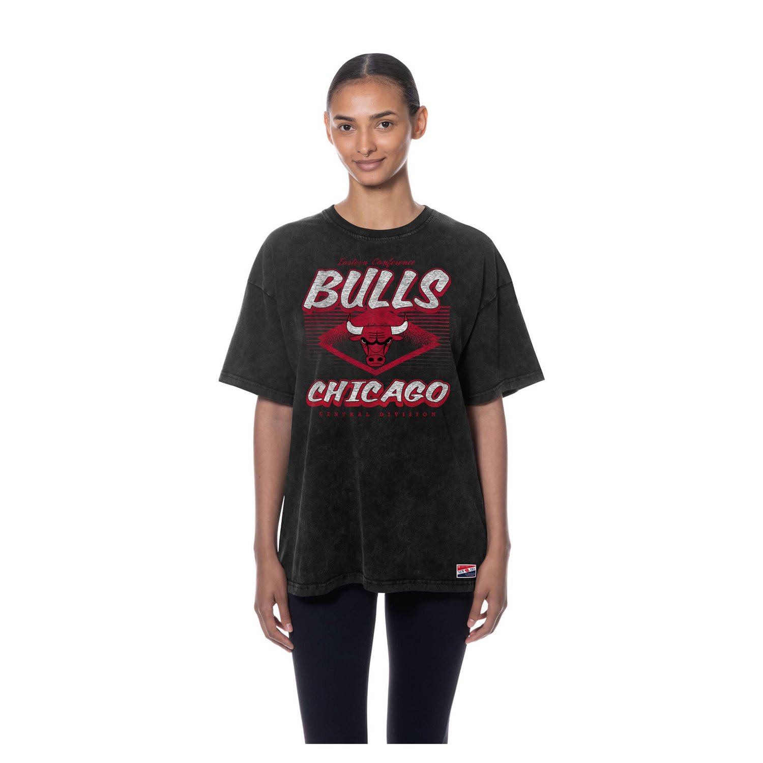 New Era Chicago Bulls Throwback Mineral Wash Oversized T-Shirt - view number 4