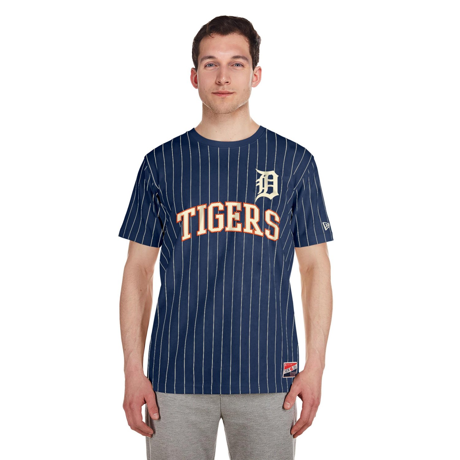 New Era Detroit Tigers Throwback Pinstripe T-Shirt - view number 4
