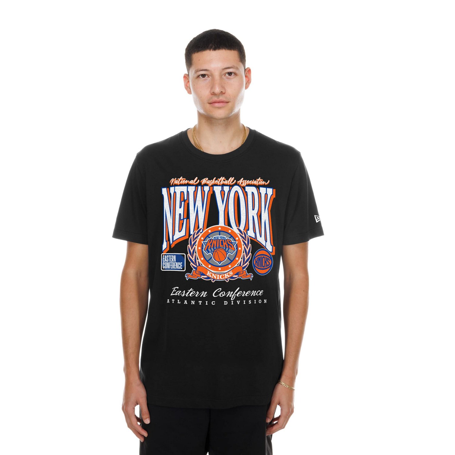New Era New York Knicks Classic Crest T-Shirt