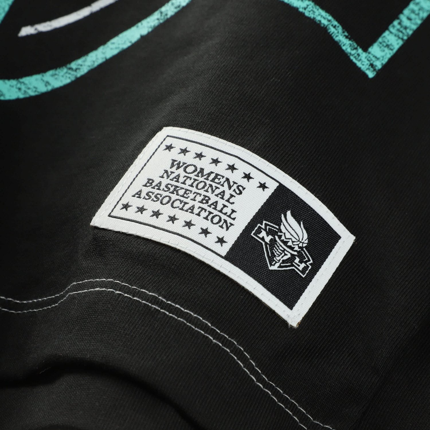 New Era New York Liberty Team Split Cropped Boxy T-Shirt - view number 4