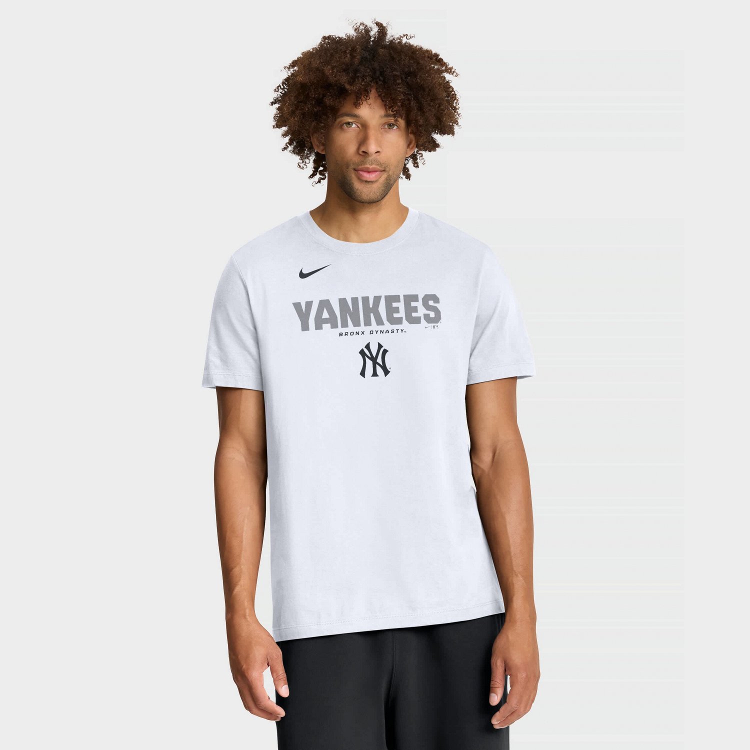 Nike New York Yankees Bold Team Name T-Shirt