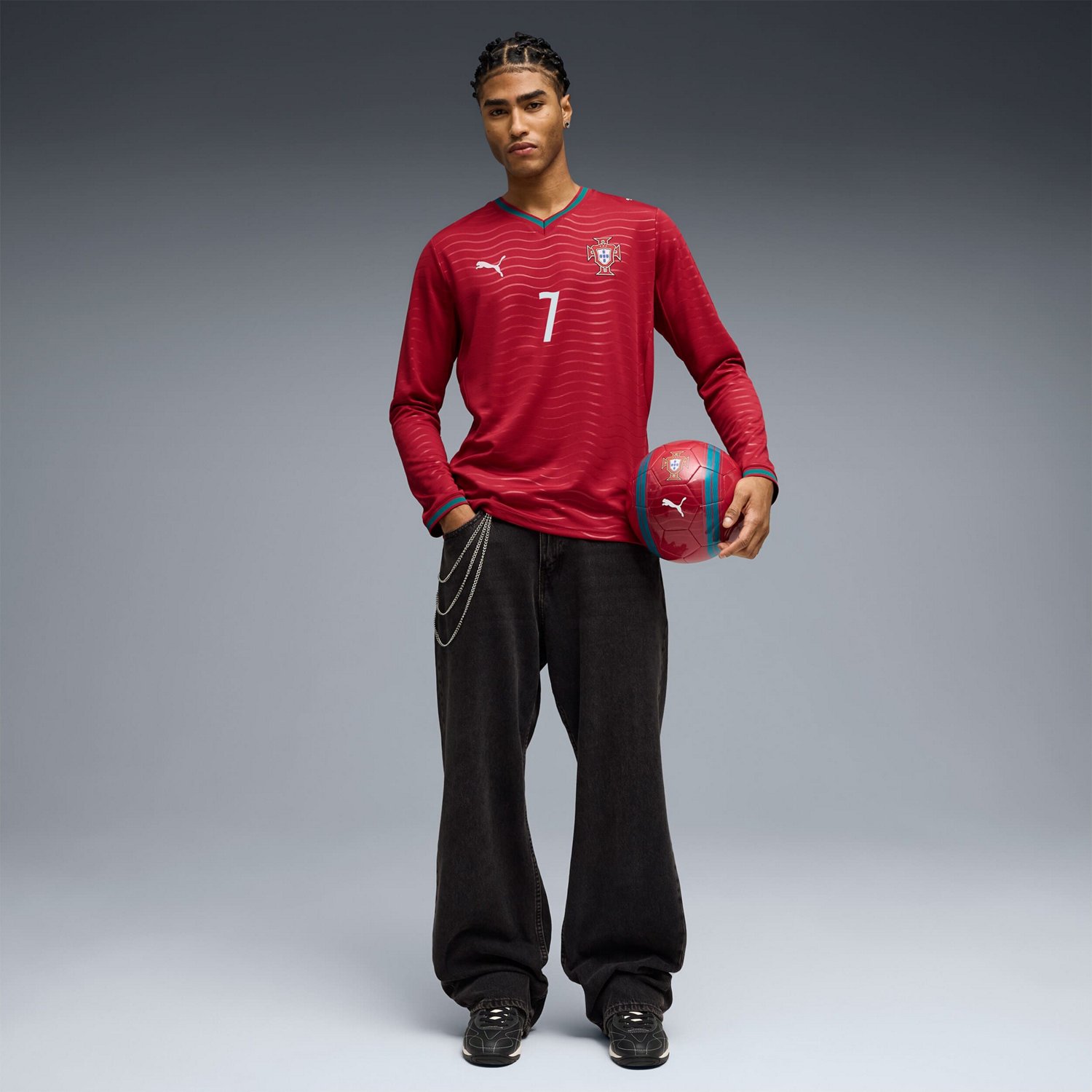 Puma Cristiano Ronaldo Portugal National Team 2026 Home Replica Long Sleeve Jersey - view number 3