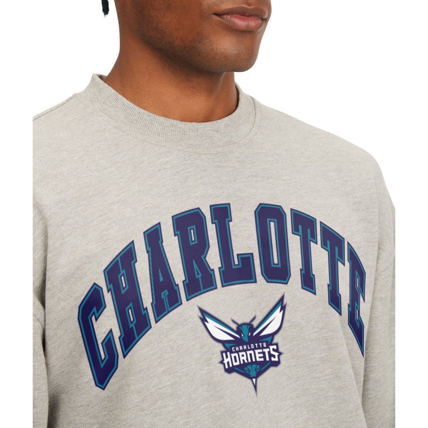 Tommy Jeans Charlotte Hornets James Patch Pullover Sweatshirt