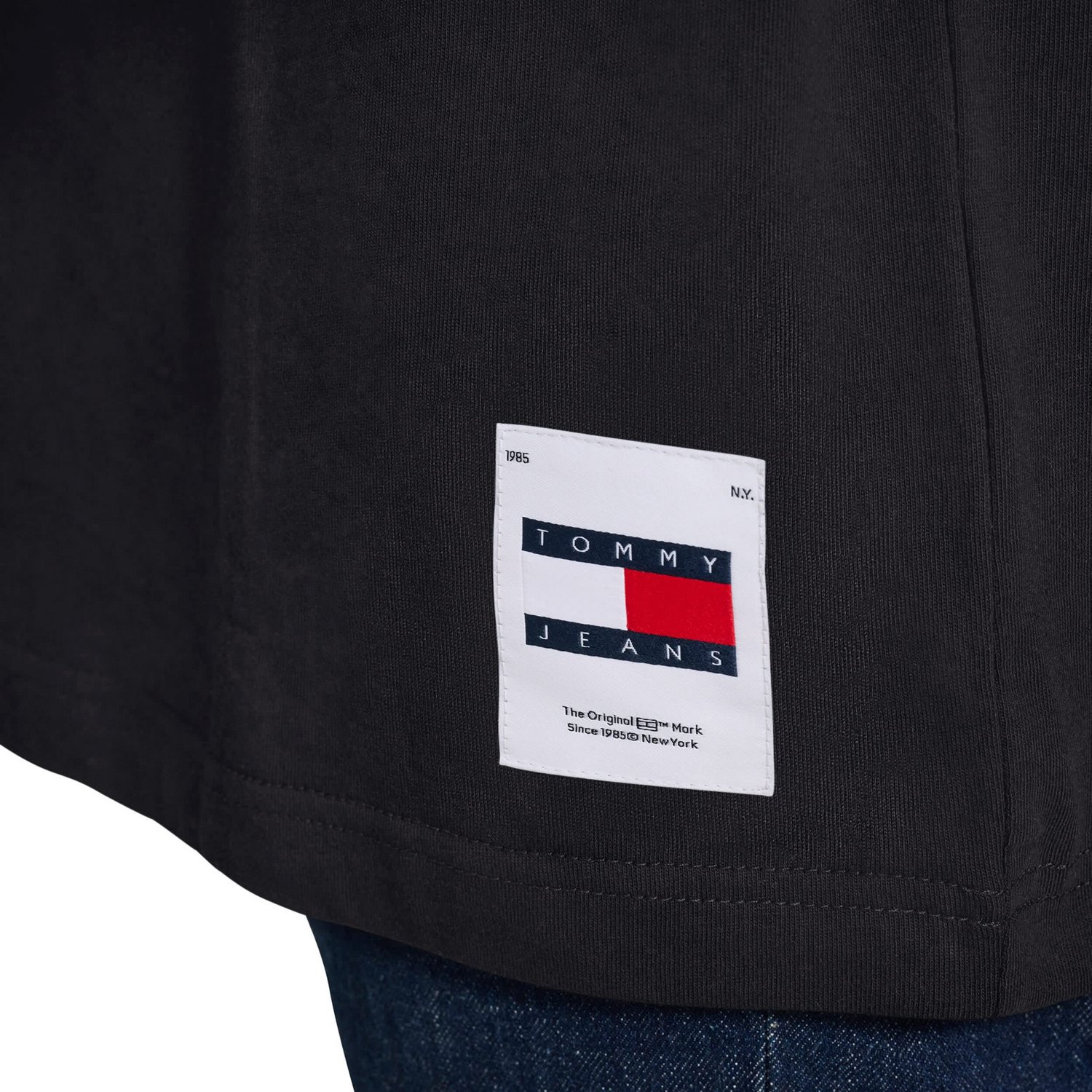 Tommy Jeans Miami Heat Noah Swish T-Shirt