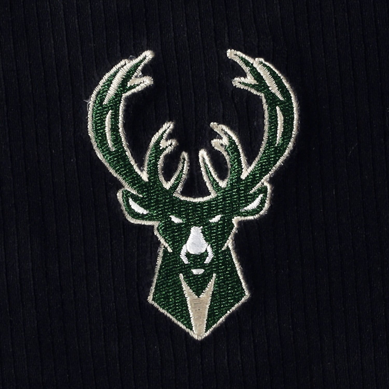 Touch Milwaukee Bucks End Line Velour Pullover Hoodie