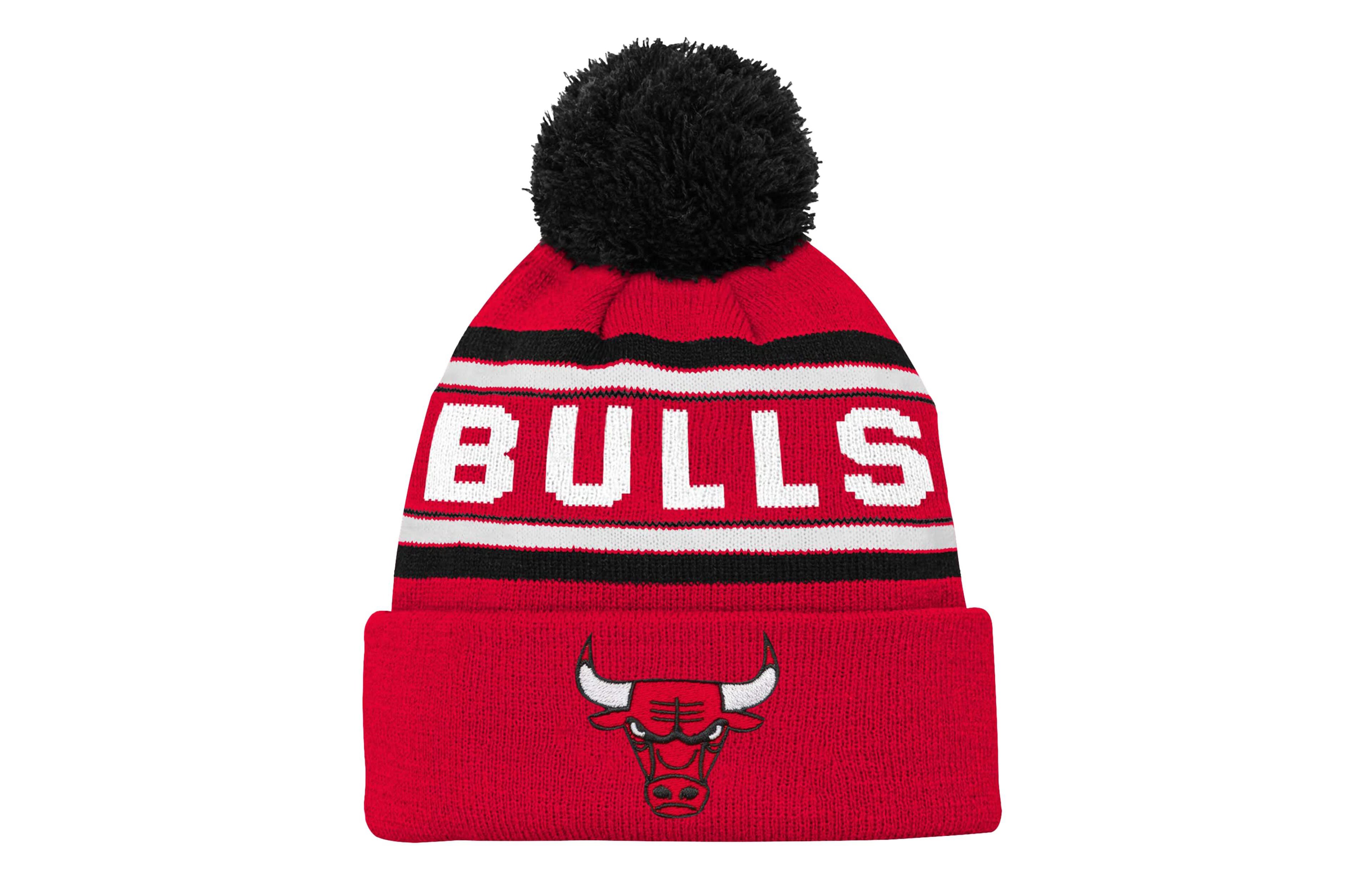 Youth Chicago Bulls Backboard Jacquard Cuffed Knit Hat with Pom