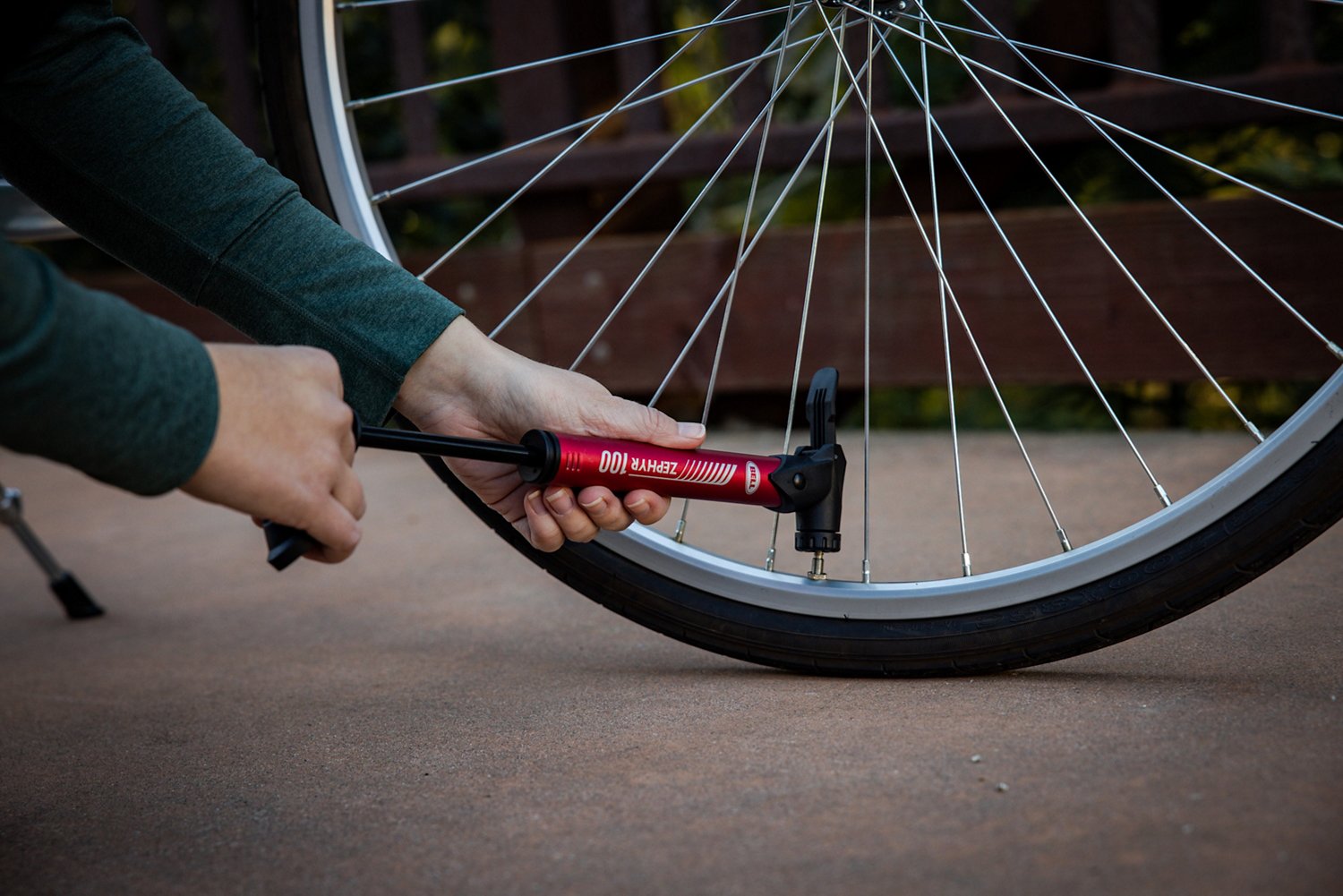 Bell Zephyr 100 Bicycle Frame Pump - view number 4