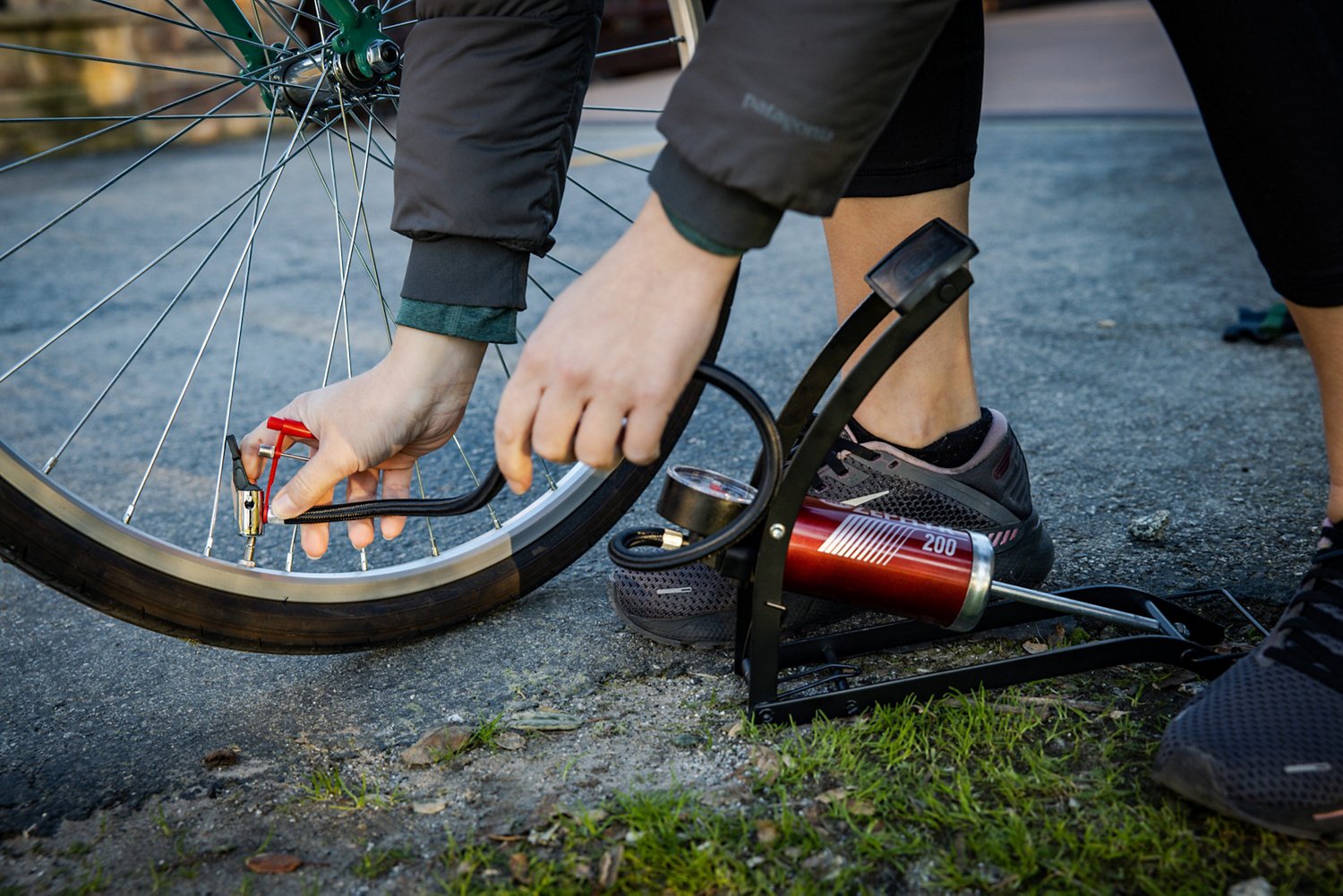 Bell Zephyr 200 Bicycle Foot Pump                                                                                                - view number 6