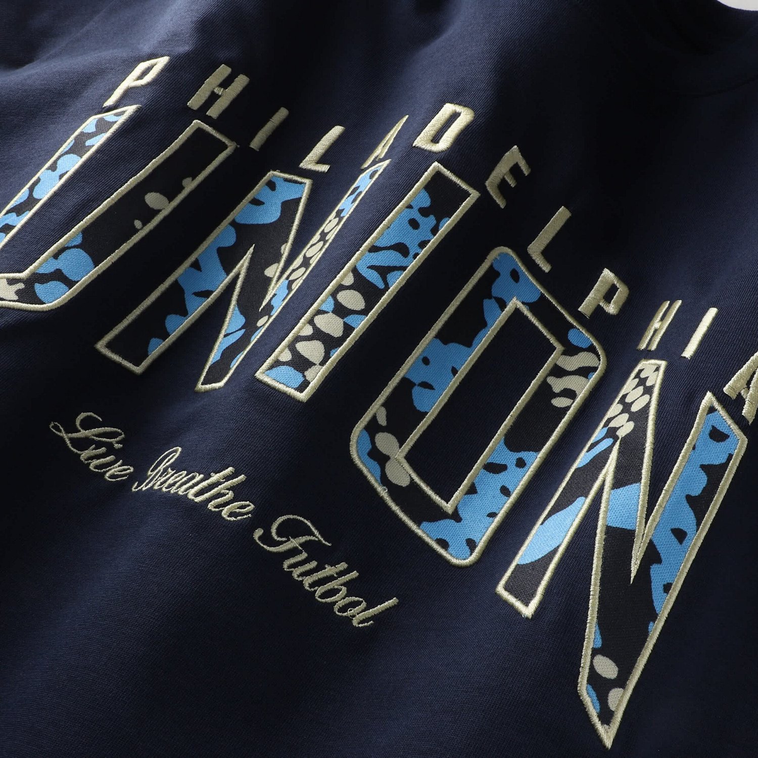 Unisex Live Breathe Futbol Philadelphia Union Scale T-Shirt - view number 4