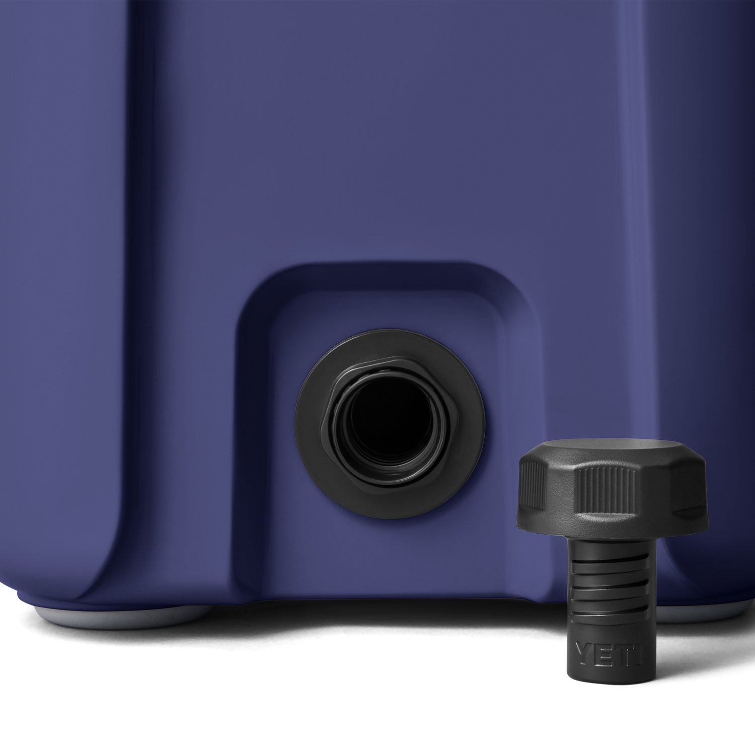 YETI Roadie 15 Hard Cooler                                                                                                       - view number 6