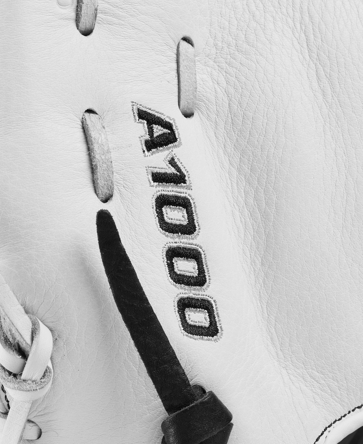 Wilson 12 in A1000 1620 Fastpitch Softball First Base Mitt                                                                       - view number 8