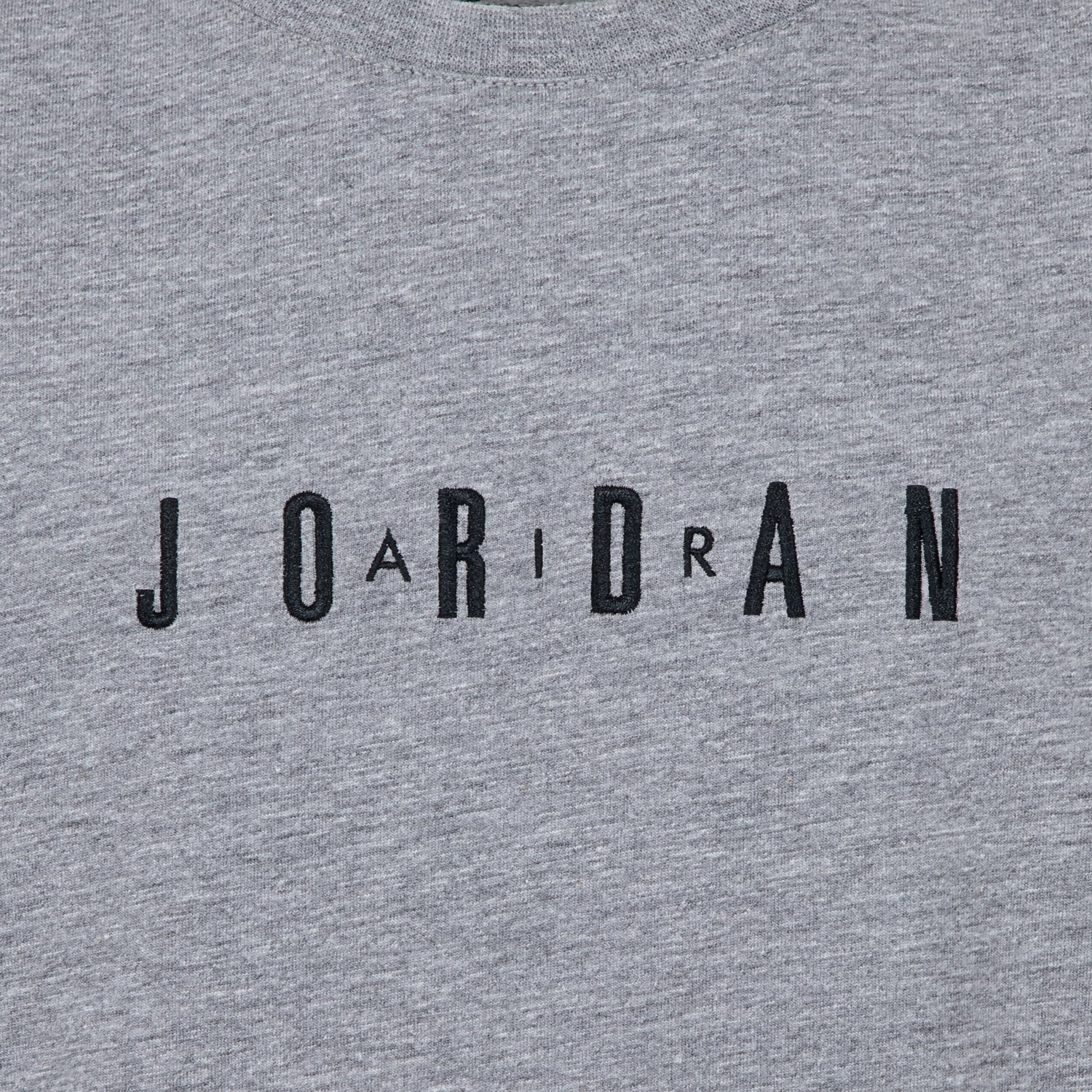 Jordan Boys' Logo Tee - view number 3