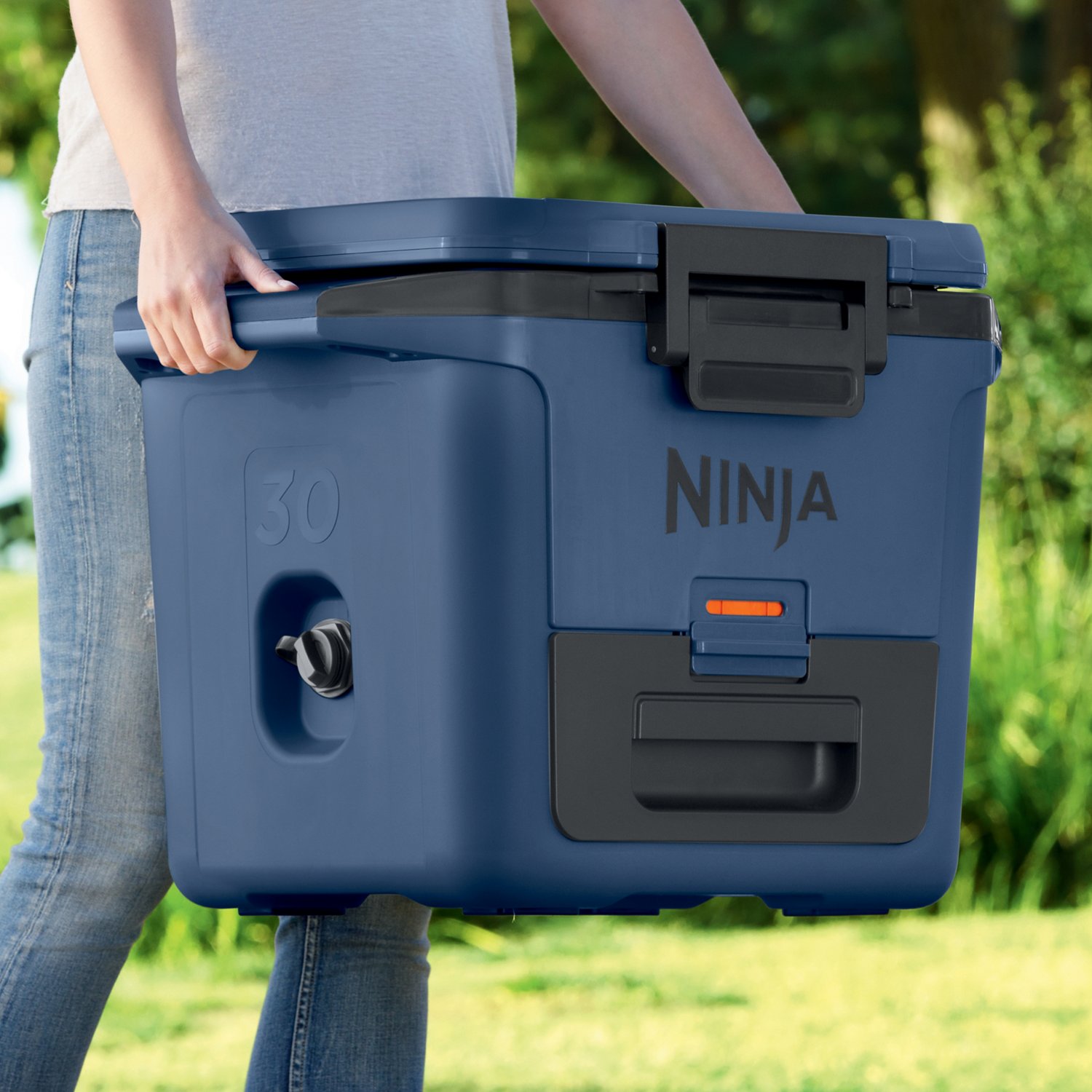 Ninja FrostVault 30qt Hard Cooler with Dry Zone                                                                                  - view number 7