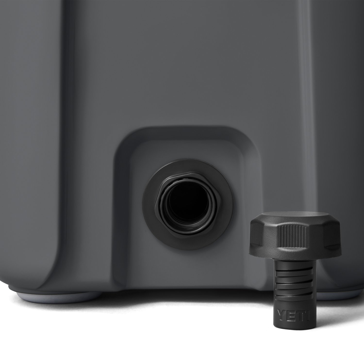 YETI Roadie 15 Hard Cooler                                                                                                       - view number 6
