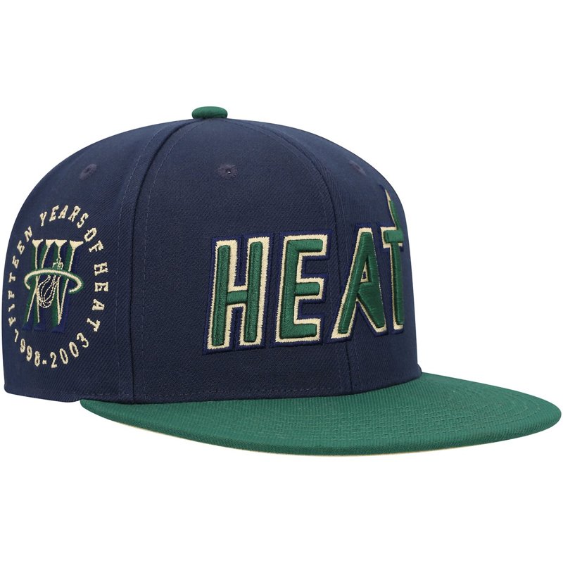 Mitchell Ness /Gree… - image