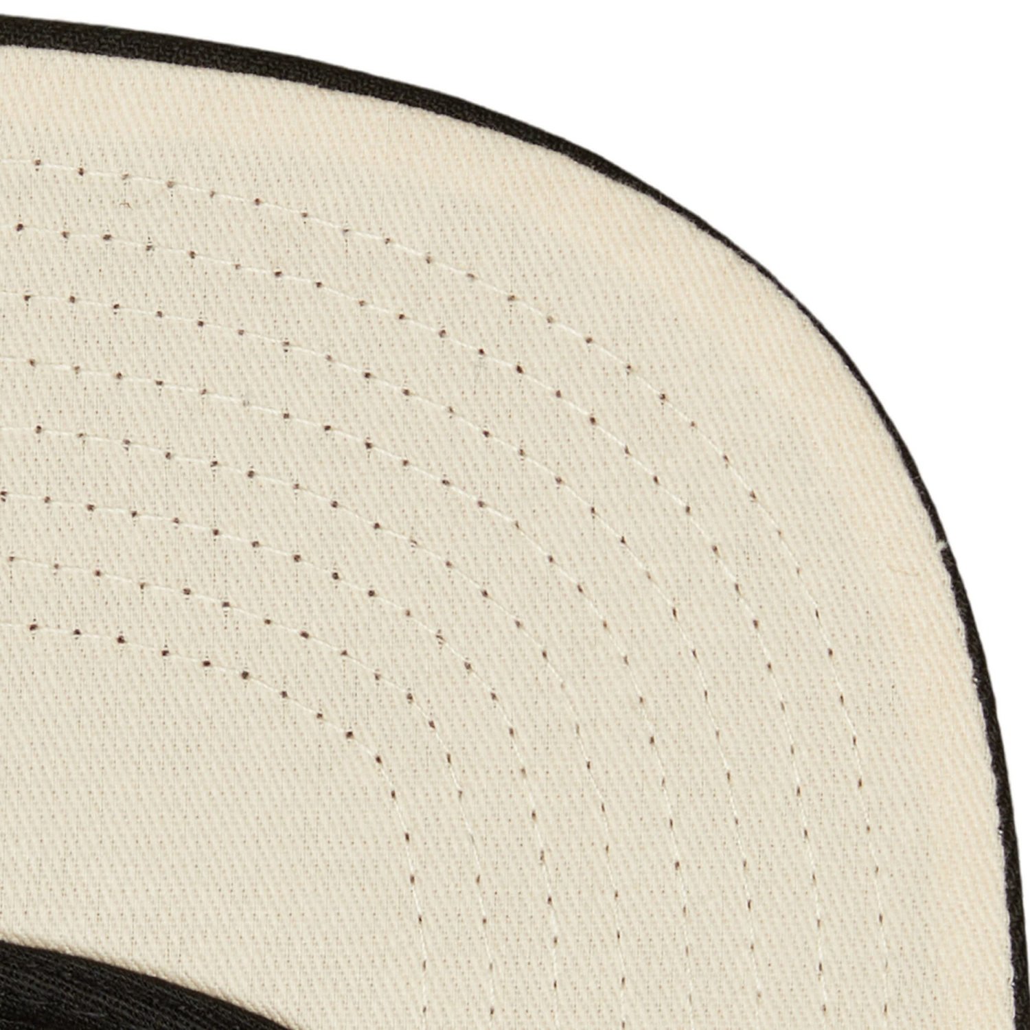 Mitchell  Ness Atlanta Braves Cooperstown Collection True Classics Snapback Hat