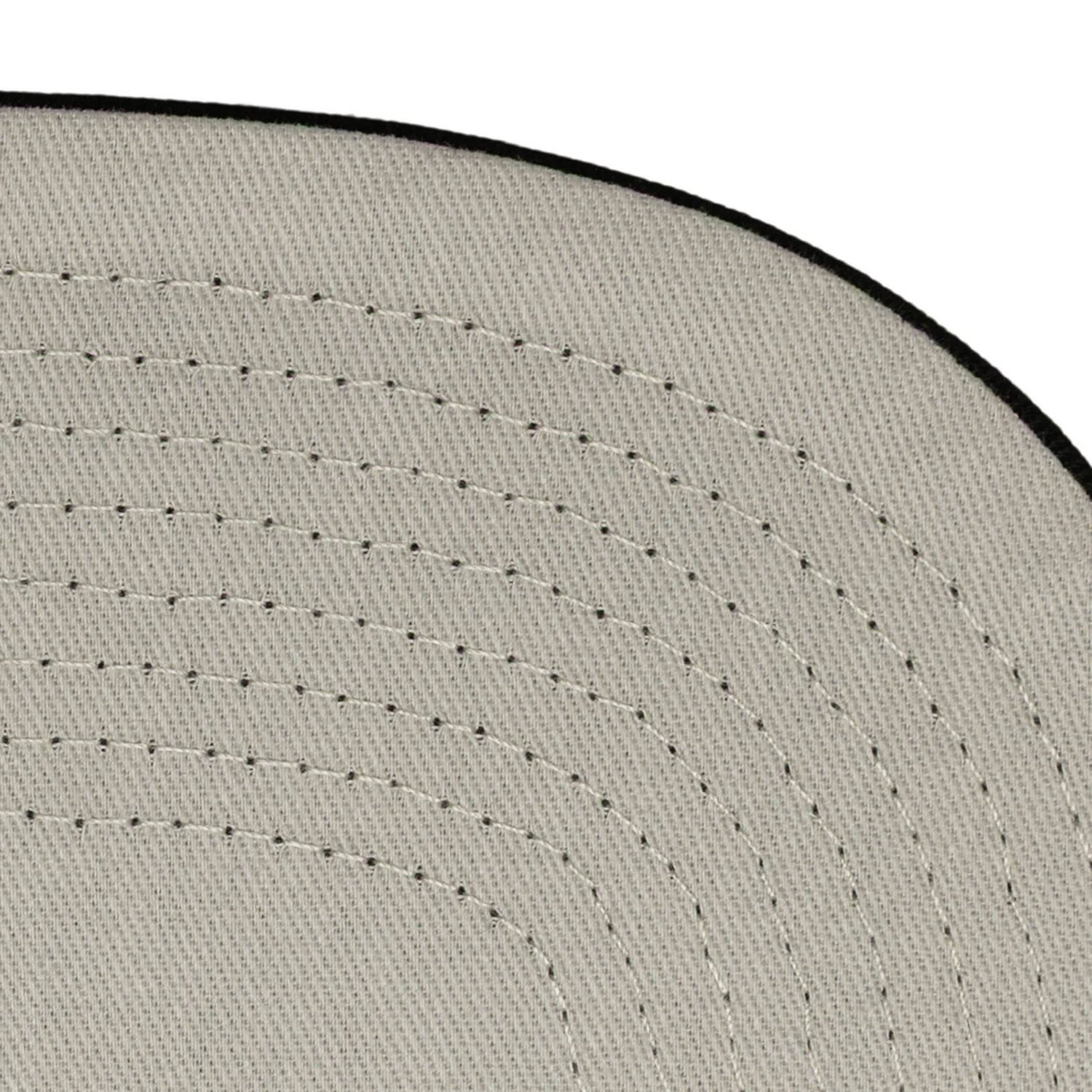 Mitchell  Ness Black Chicago Bulls Cityscape Caddy Snapback Hat - view number 4