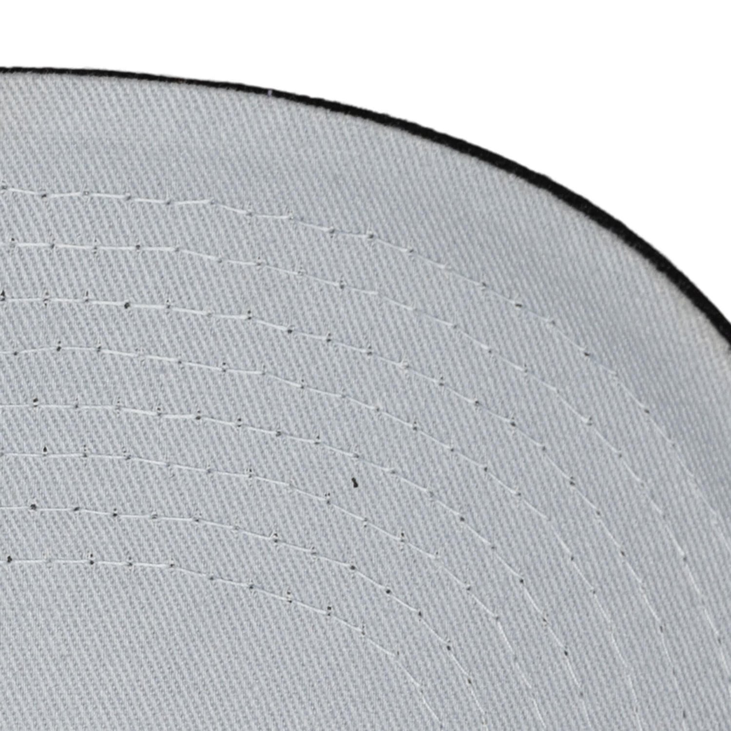 Mitchell  Ness Black Milwaukee Bucks Underarch Two-Tone Pro Crown Snapback Hat - view number 3