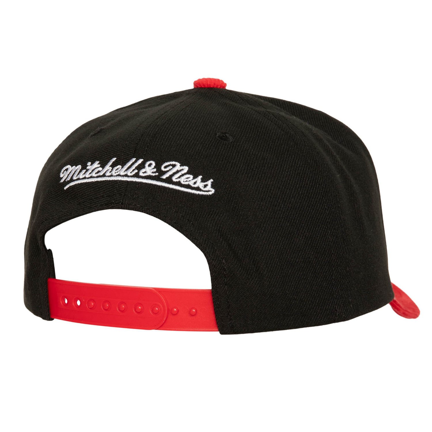 Mitchell  Ness Chicago Bulls Corduroy Pro Crown Adjustable Hat - view number 2