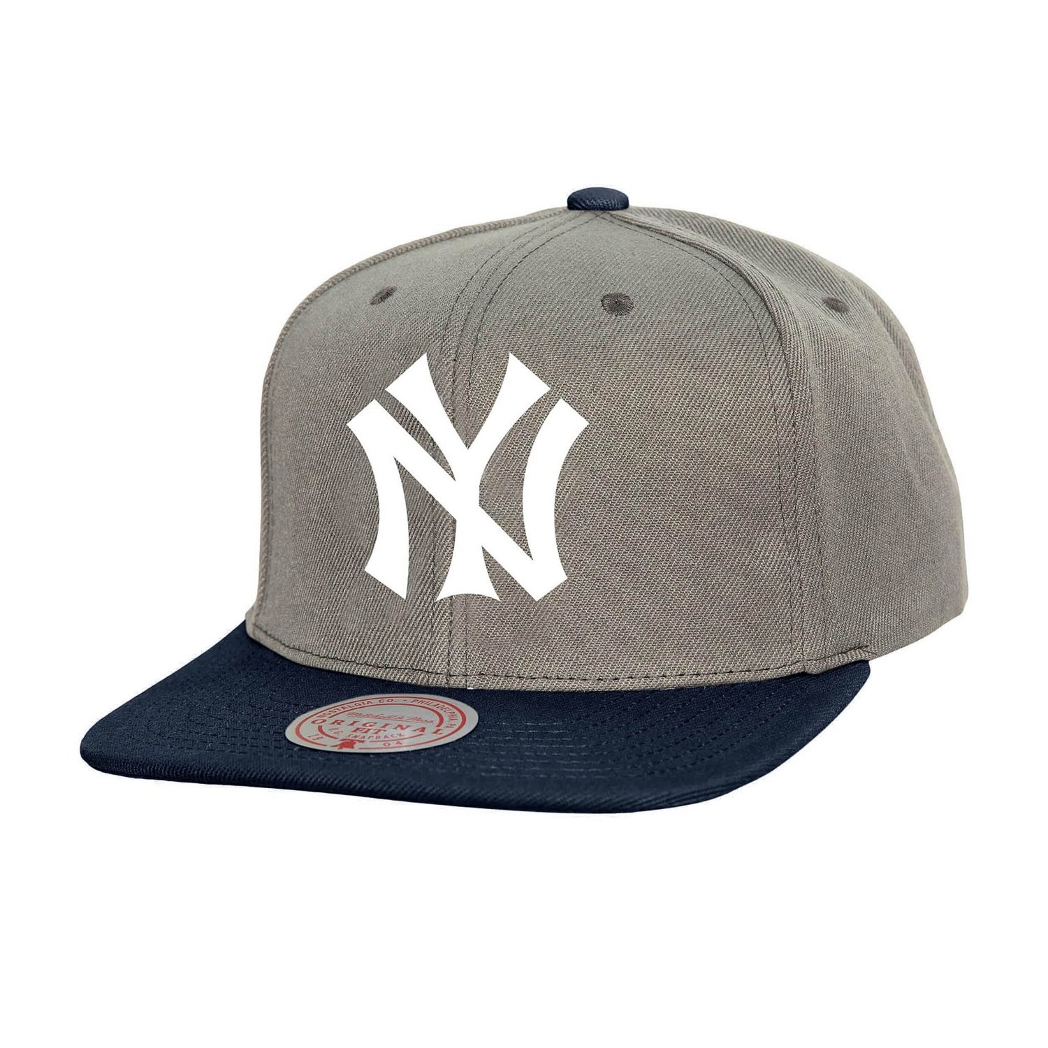 Mitchell  Ness New York Yankees Cooperstown Collection Basic Flip Snapback Hat