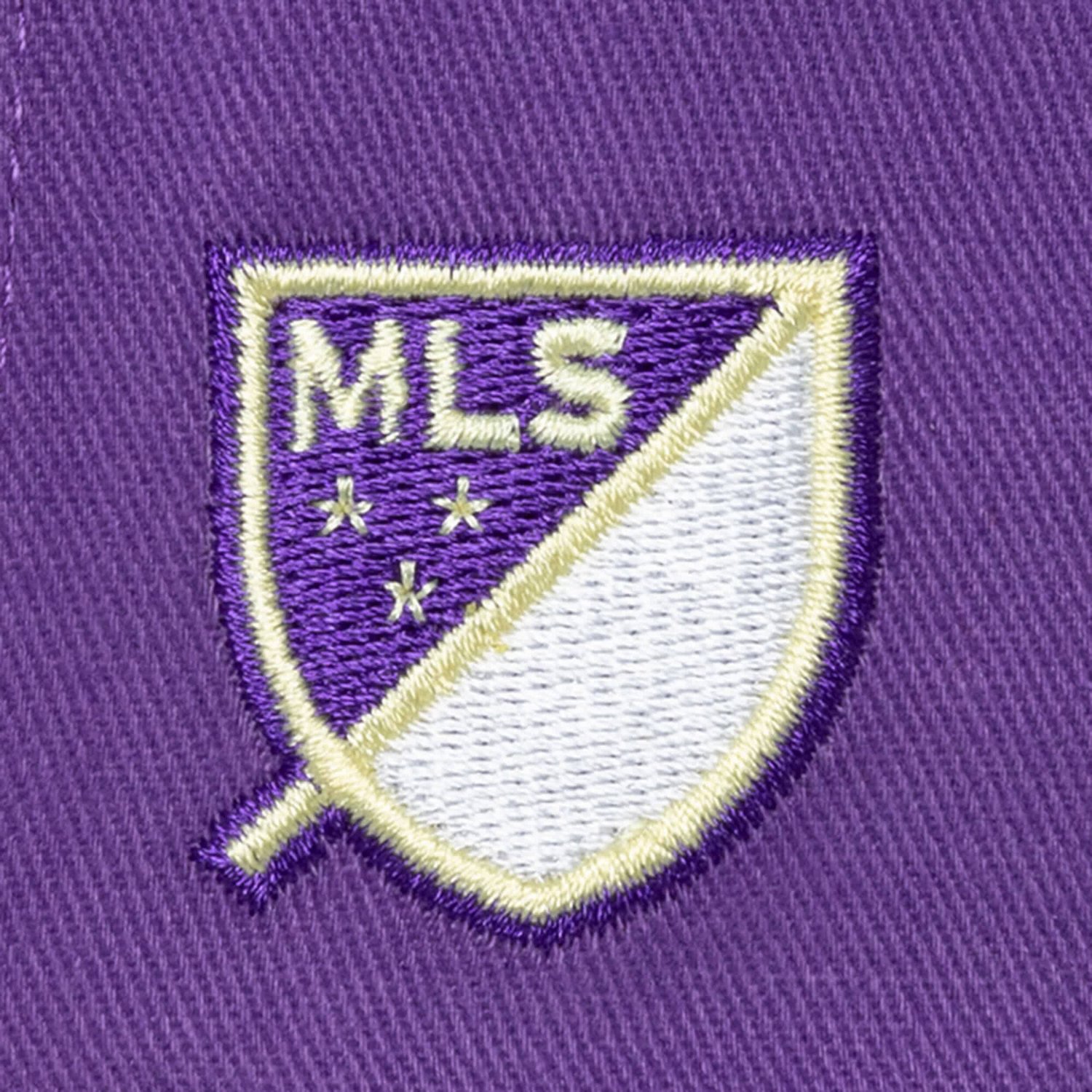 Mitchell  Ness Orlando City SC Brushed Off Pro Crown Snapback Hat - view number 4