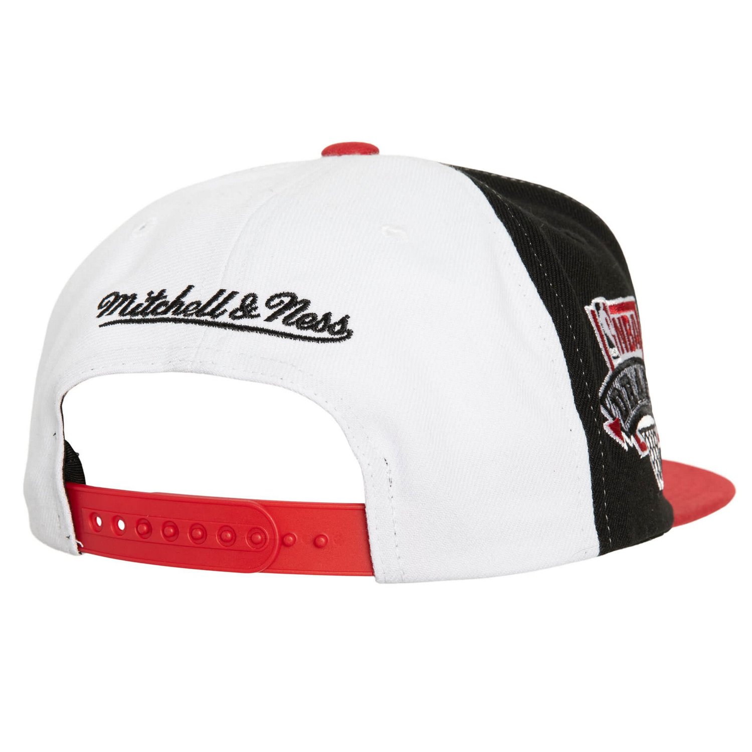 Mitchell  Ness Red Chicago Bulls Core Snapback Hat                                                                               - view number 2