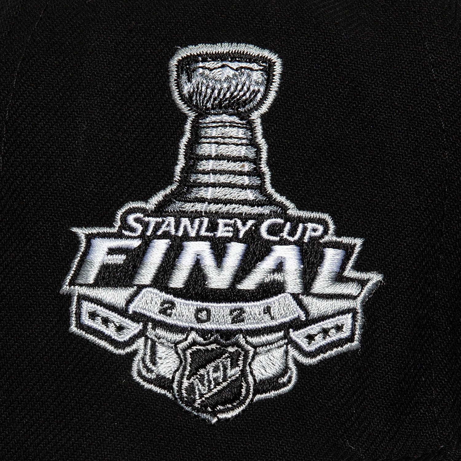 Mitchell  Ness Tampa Bay Lightning Core Top Spot Snapback Hat                                                                    - view number 3