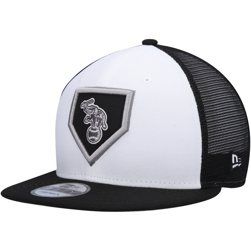 New Era /Black Oakl… - image