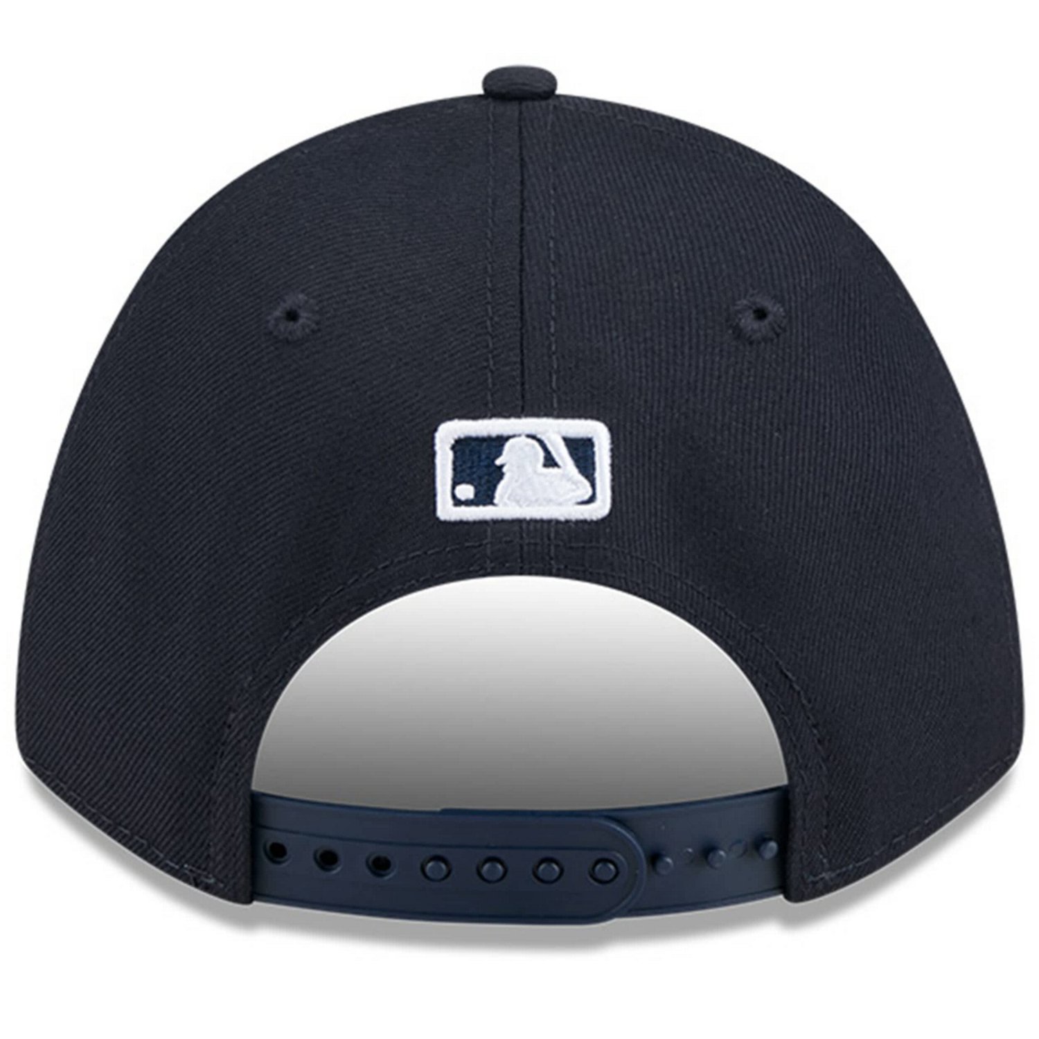 New Era Atlanta Braves Baseball Hall of Fame 9FORTY M-Crown Adjustable Hat - view number 4