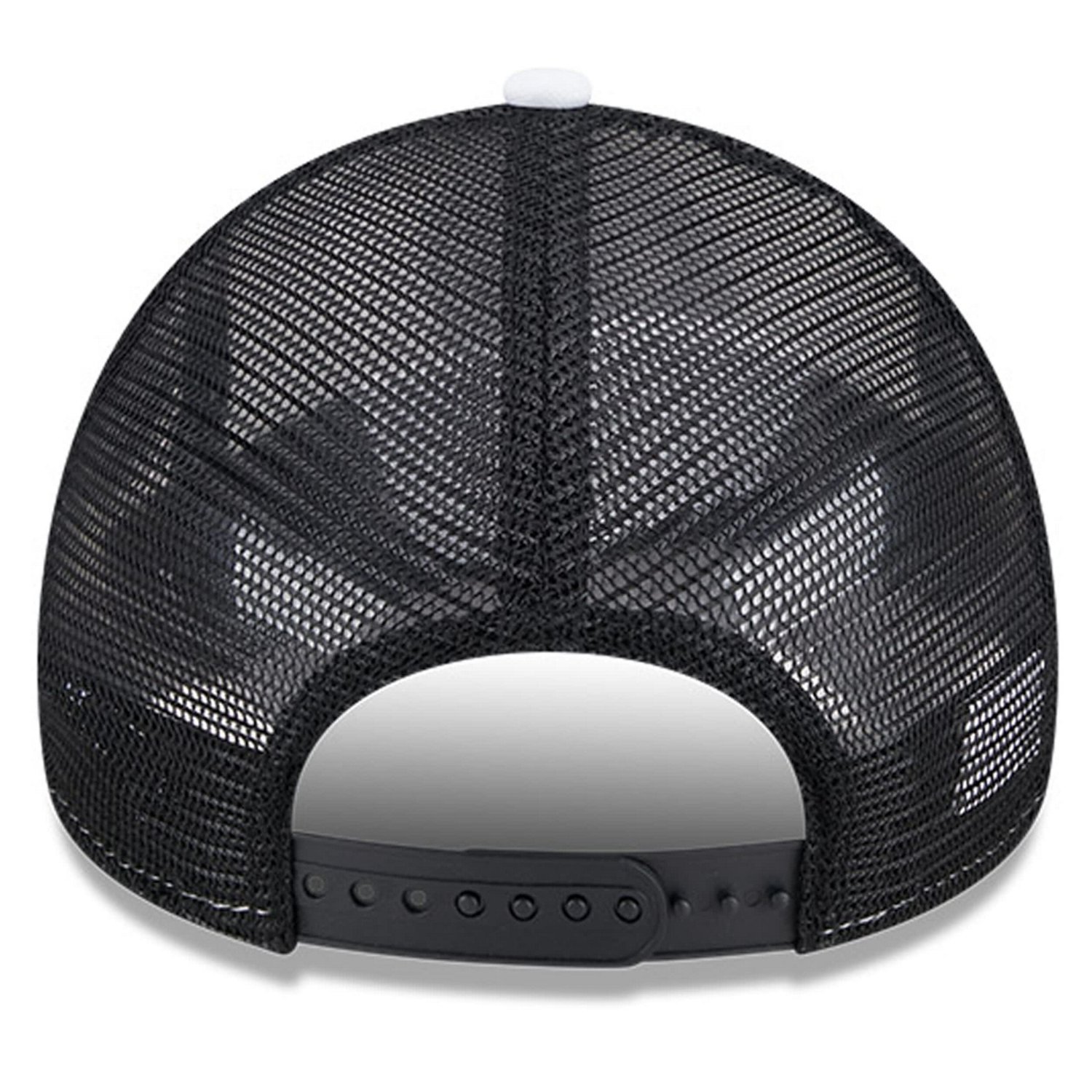 New Era Black Brooklyn Nets Court Sport Foam A-Frame 9FORTY Adjustable Trucker Hat                                               - view number 4