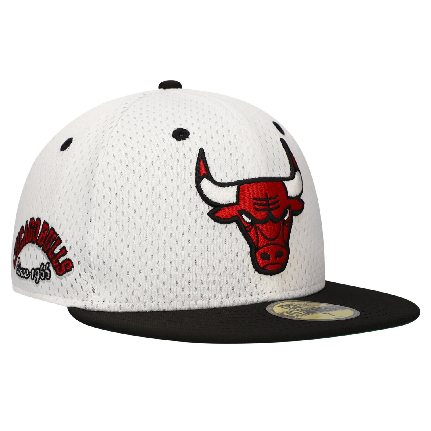 New Era Black Chicago Bulls Throwback 2Tone 59FIFTY Fitted Hat - view number 1