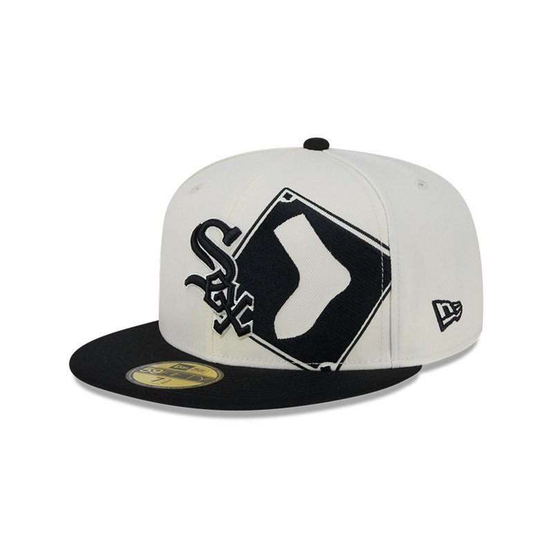 New Era /Black Chic… - image