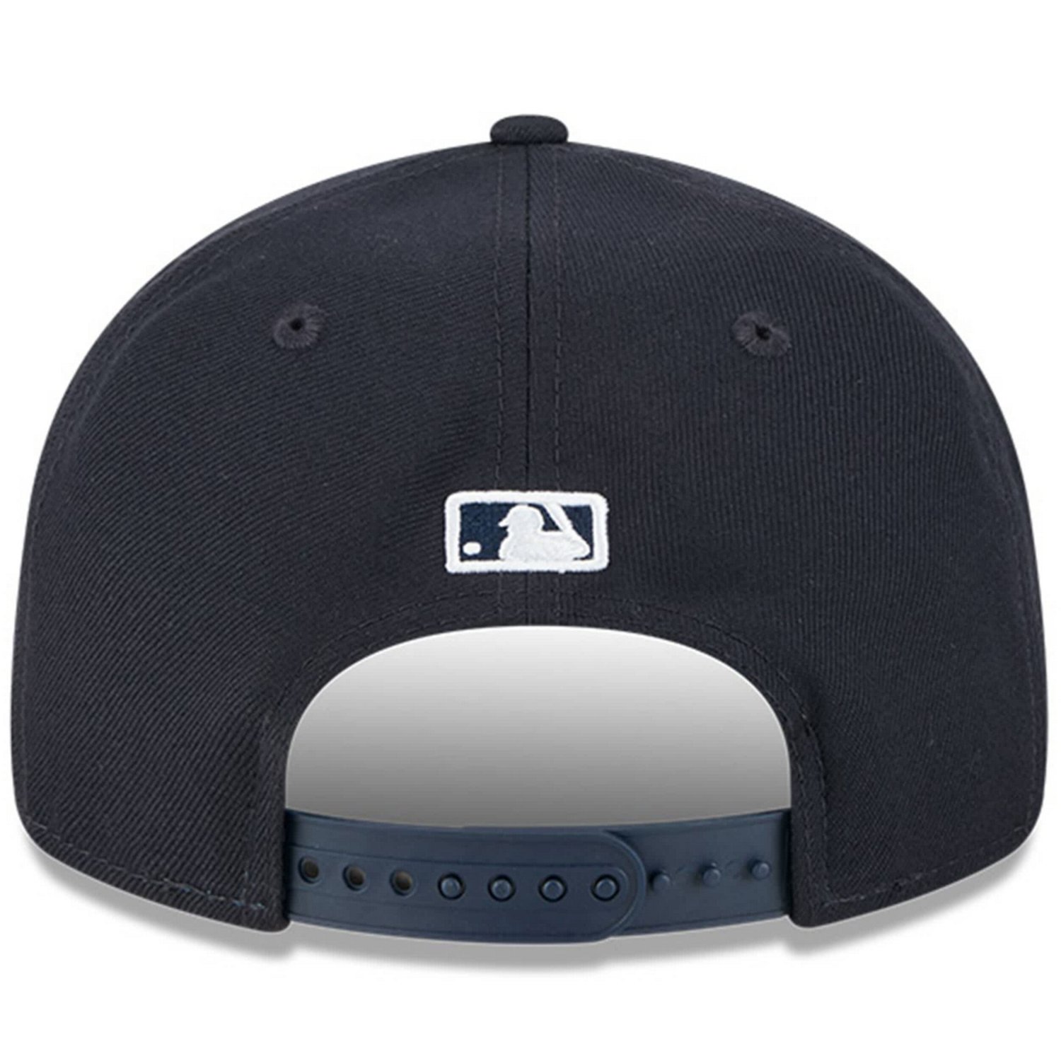 New Era Boston Red Sox Baseball Hall of Fame Retro Crown 9FIFTY Adjustable Hat - view number 4